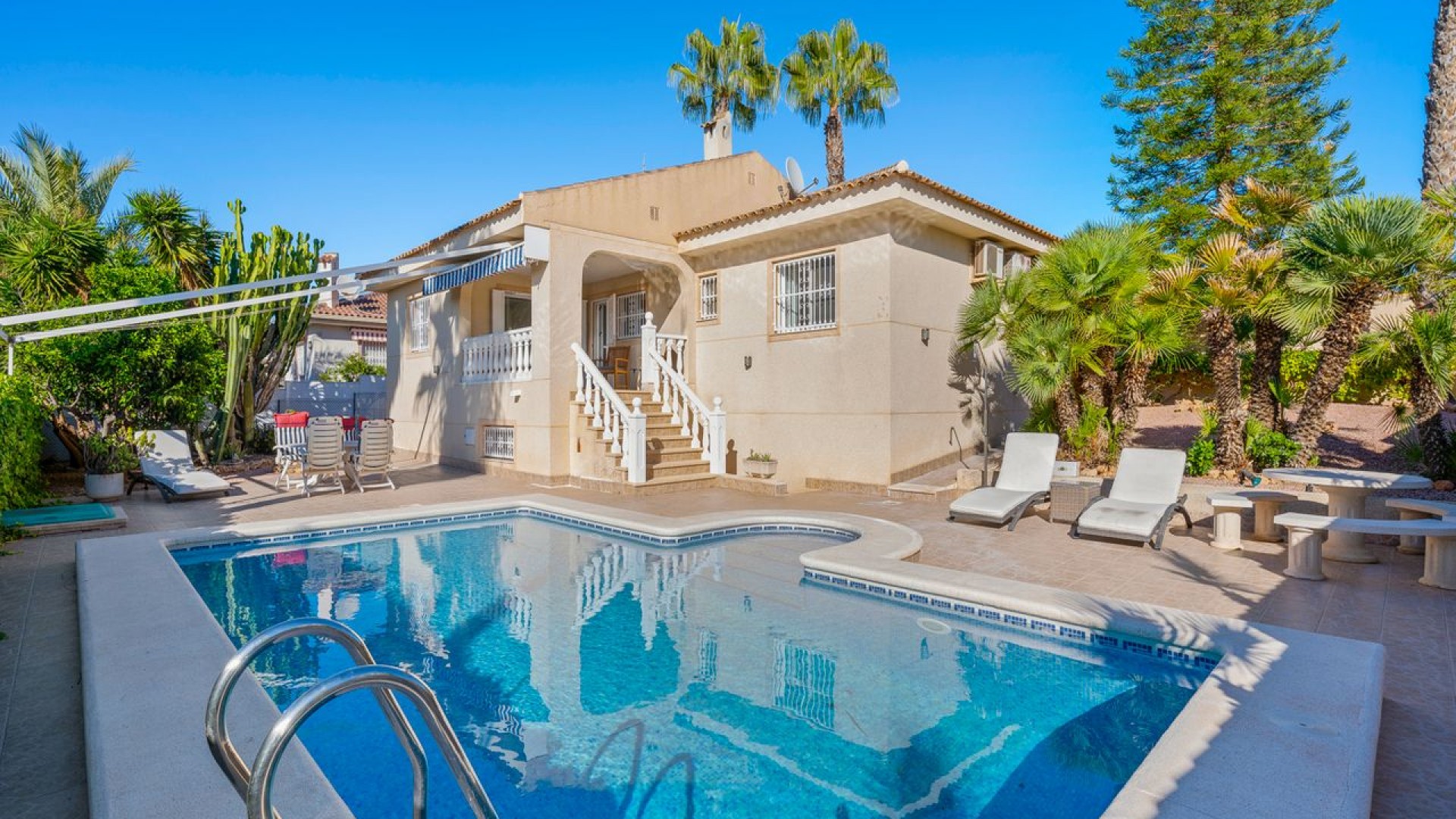 Venta - Chalet Independiente -
Benijofar - Benimar 1