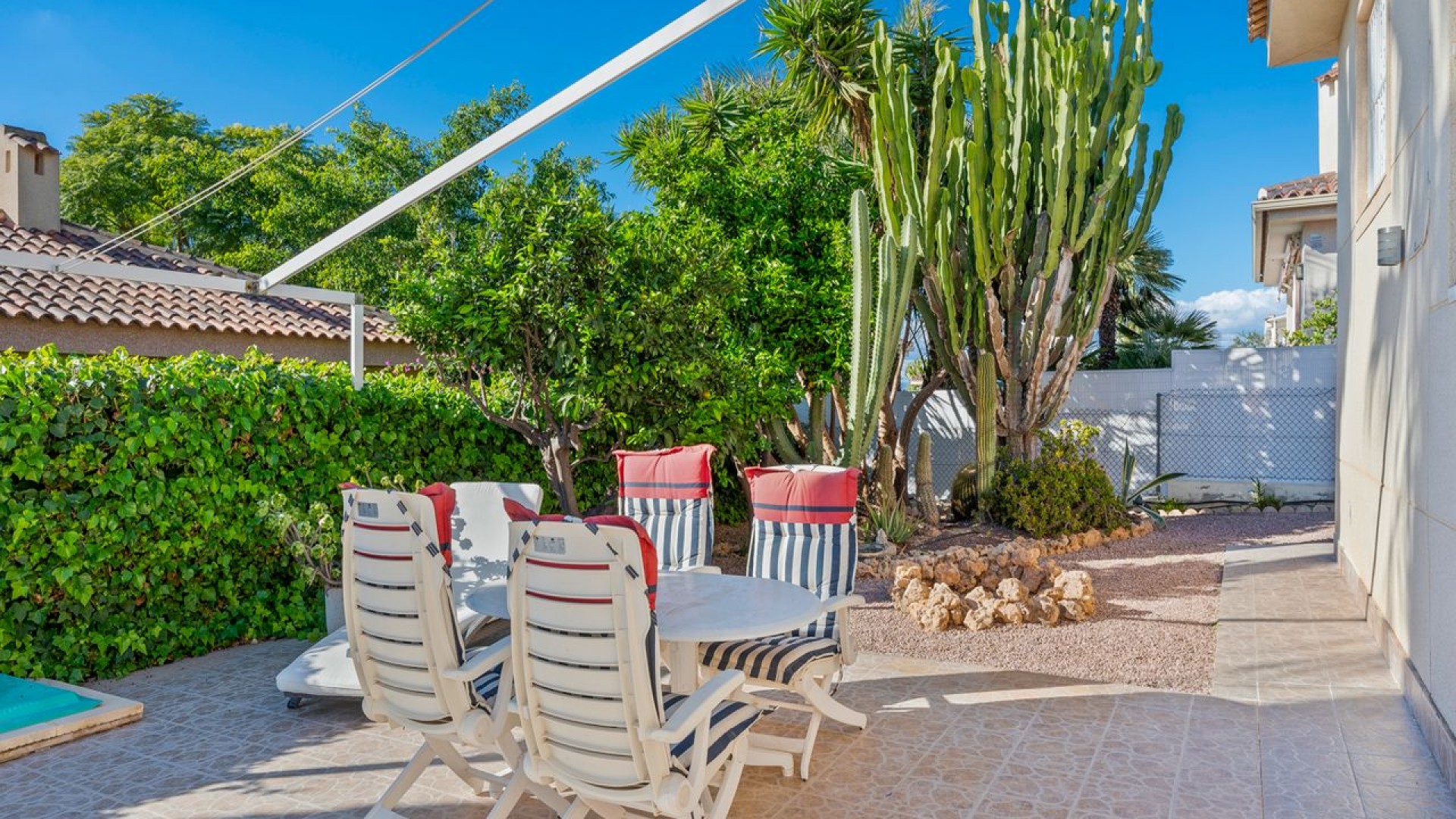 Venta - Chalet Independiente -
Benijofar - Benimar 1