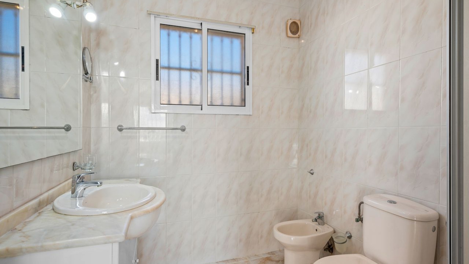 Venta - Chalet Independiente -
Benijofar - Benimar 1