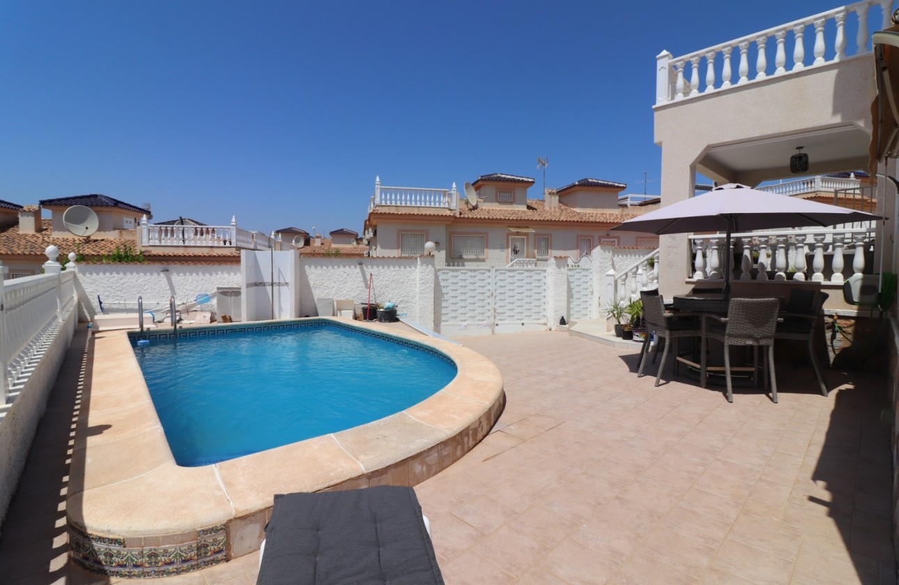 Venta - Chalet Independiente -
Benijofar - Benimar I