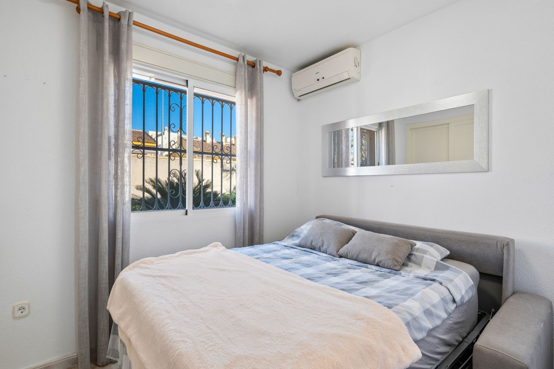 Venta - Chalet Independiente -
Benijofar - Benimar