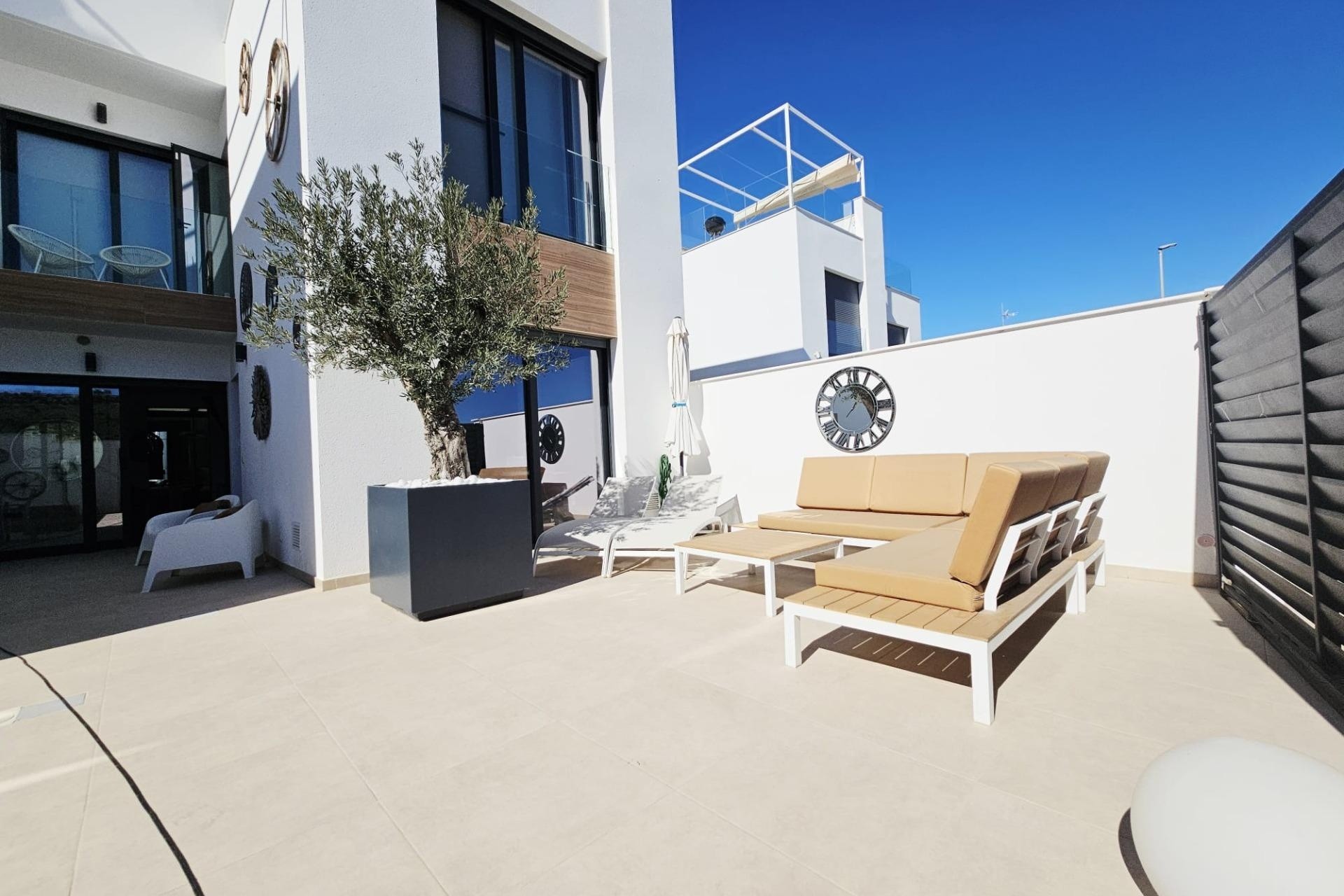 Venta - Chalet Independiente -
Benijofar - Benimar