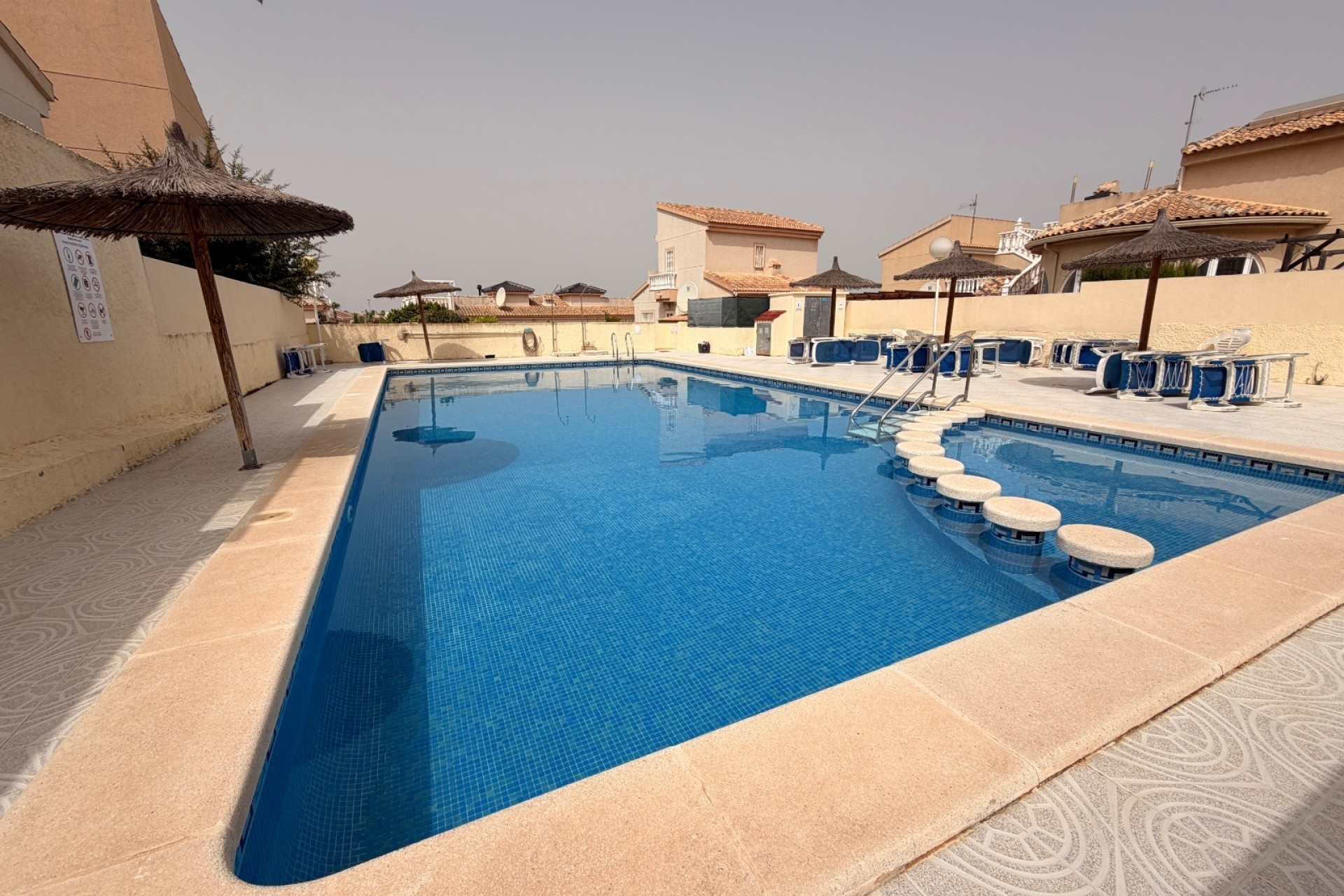 Venta - Chalet Independiente -
Benijofar - Benimar
