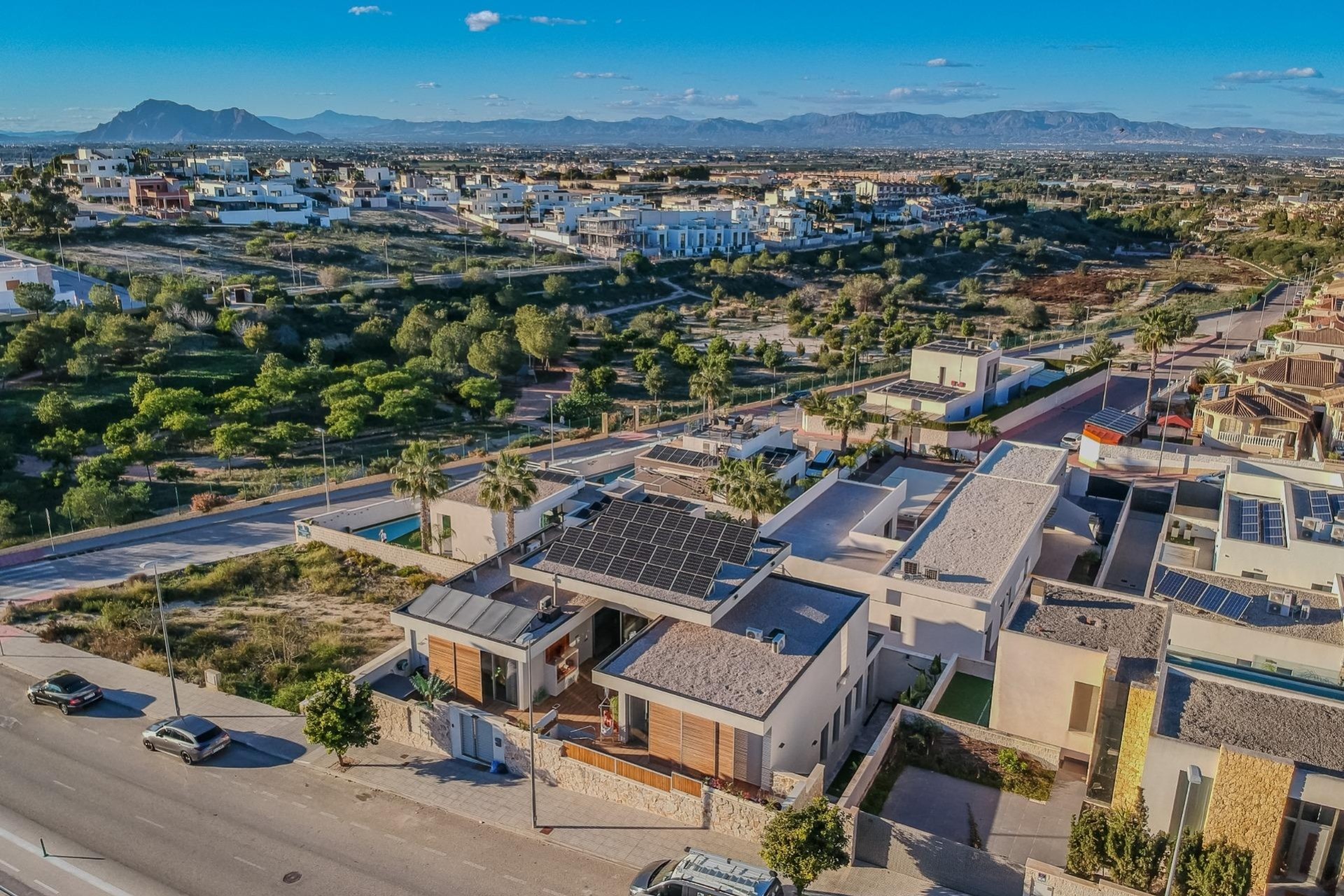Venta - Chalet Independiente -
Benijofar - Residencial Benimar