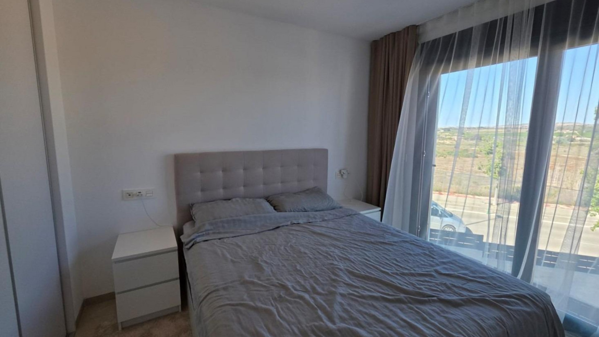 Venta - Chalet Independiente -
Benijofar