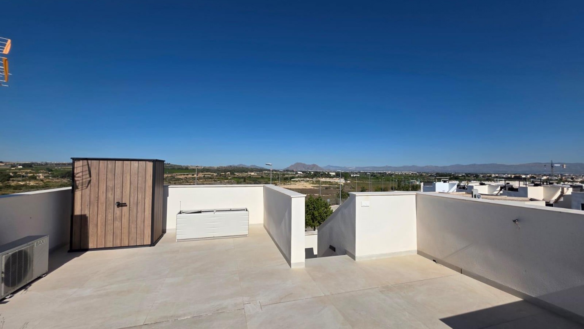 Venta - Chalet Independiente -
Benijofar