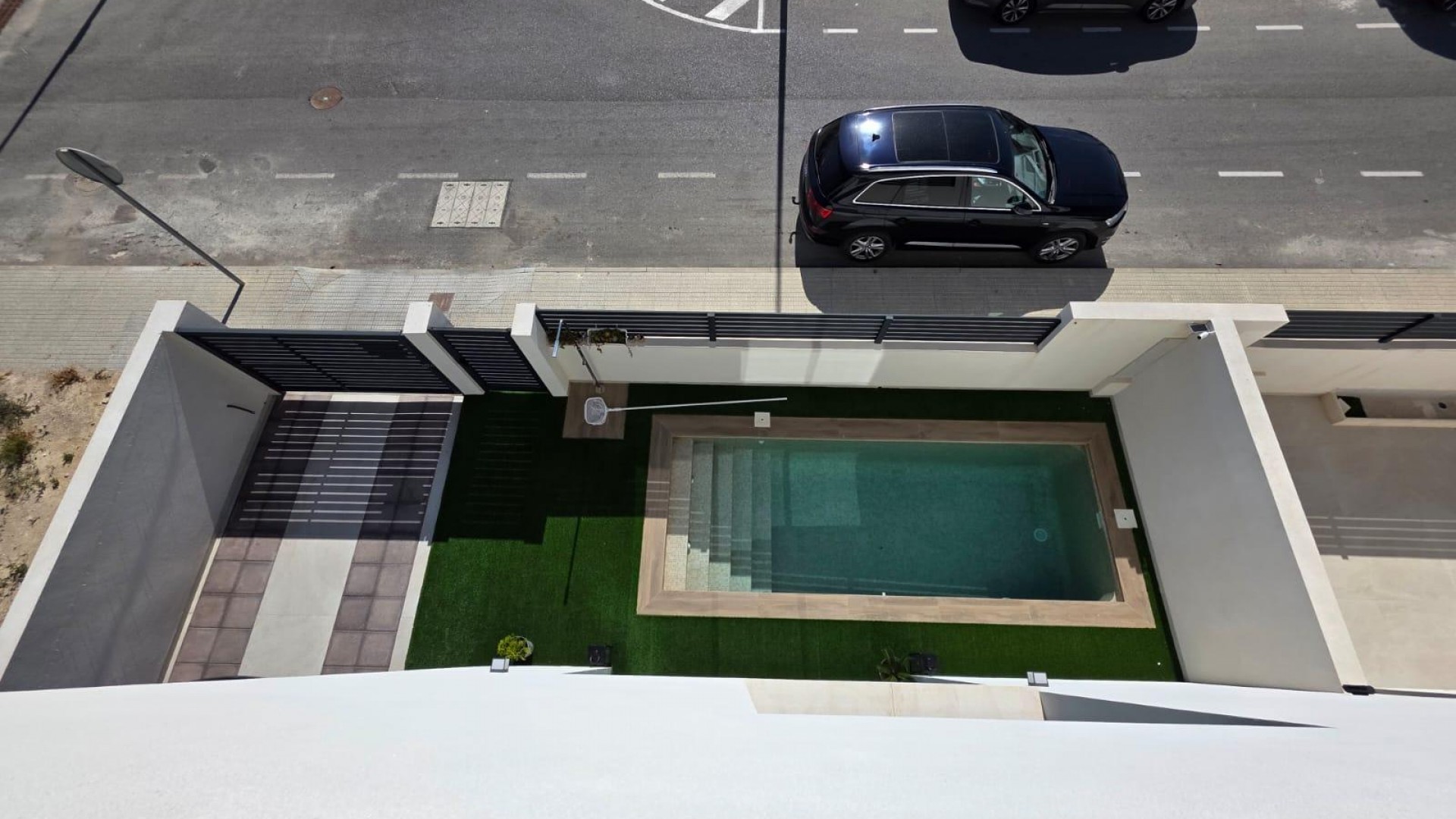 Venta - Chalet Independiente -
Benijofar