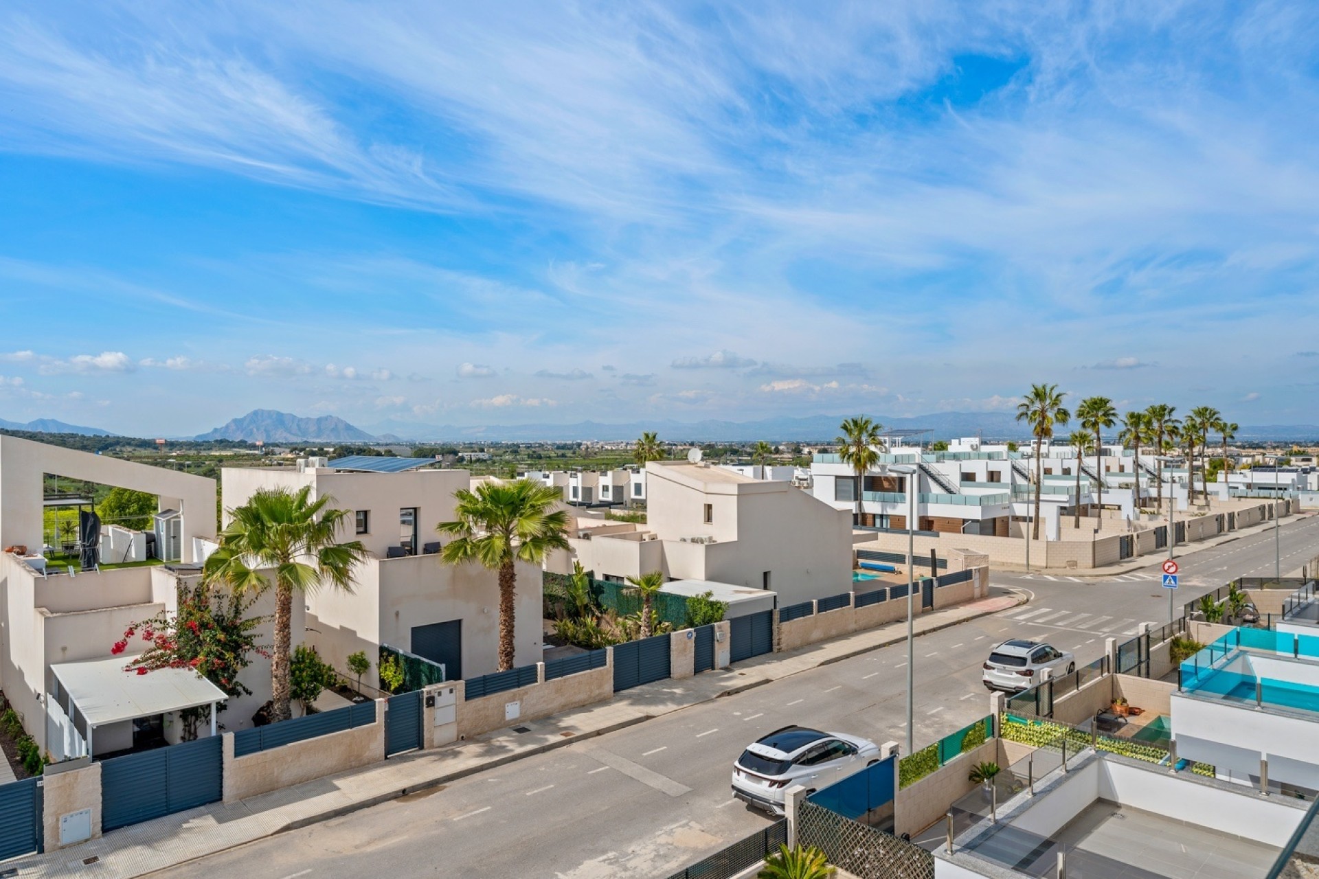 Venta - Chalet Independiente -
Benijofar