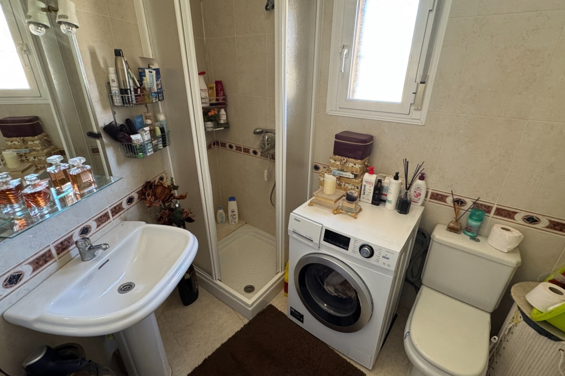 Venta - Chalet Independiente -
Benijofar