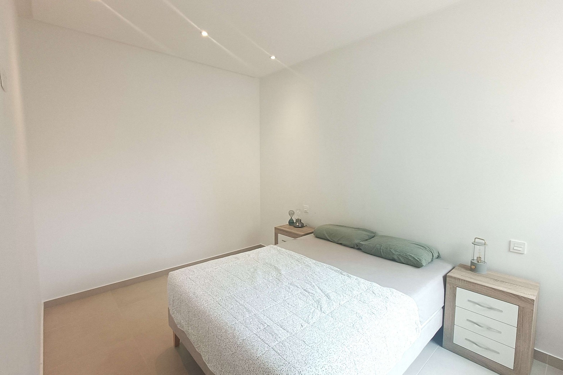 Venta - Chalet Independiente -
Benijofar