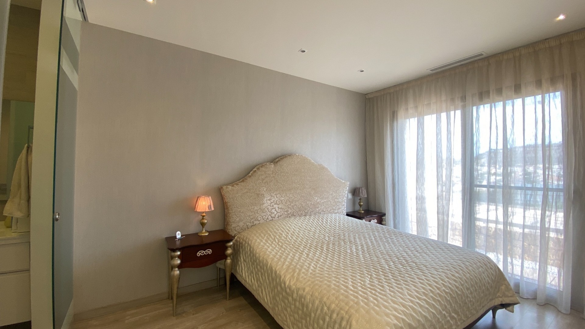 Venta - Chalet Independiente -
Benijofar