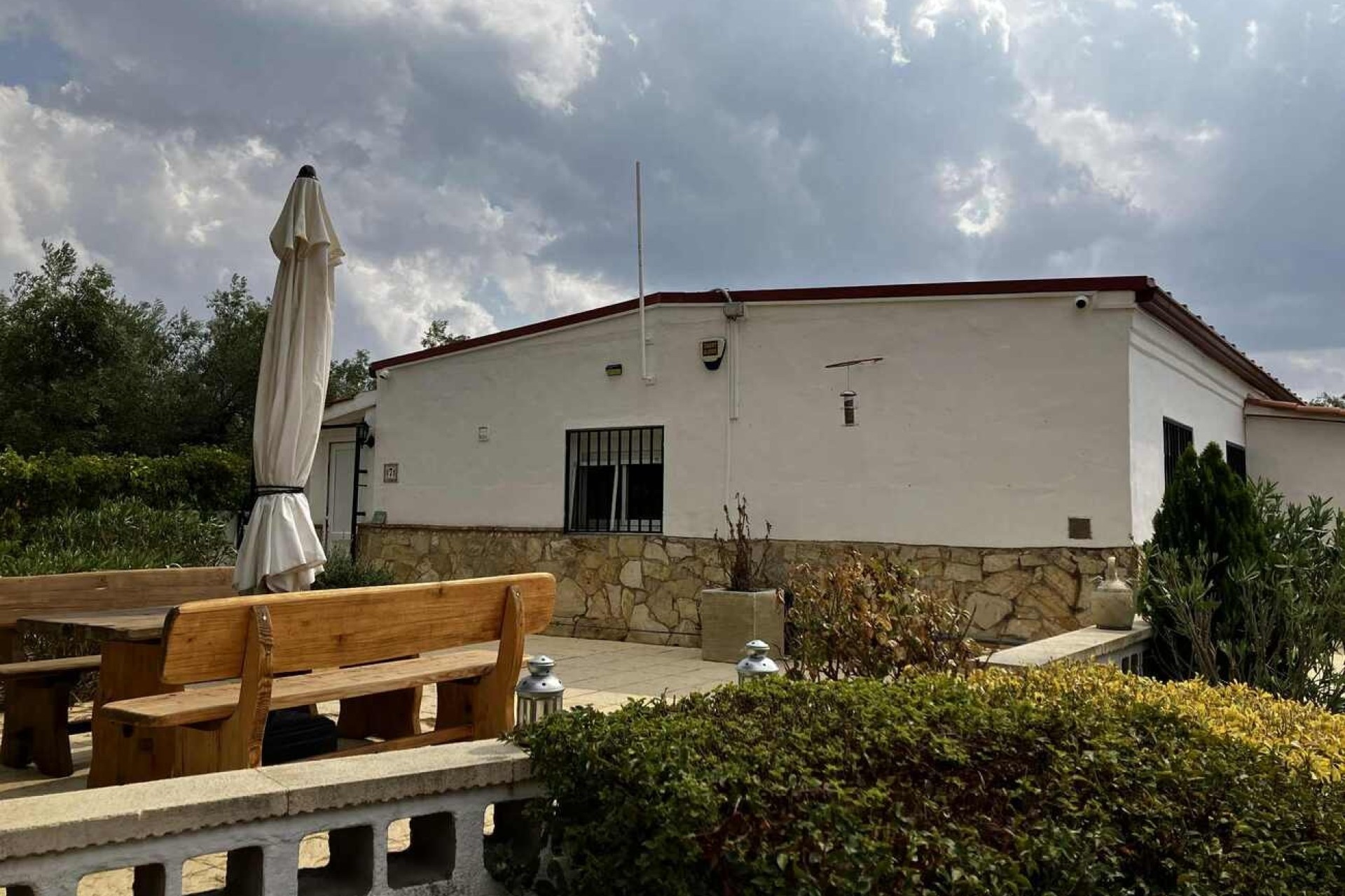 Venta - Chalet Independiente -
Biar - Costa Blanca