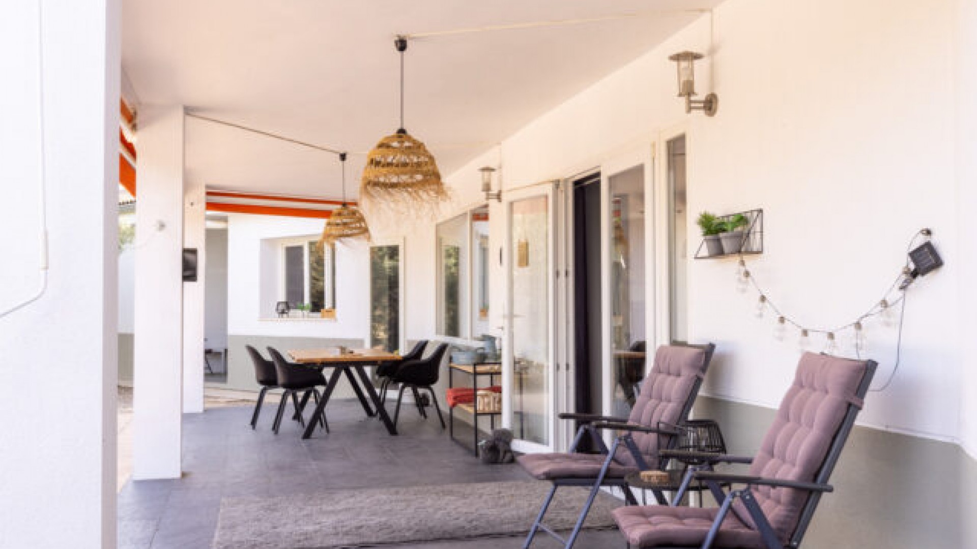 Venta - Chalet Independiente -
Biar