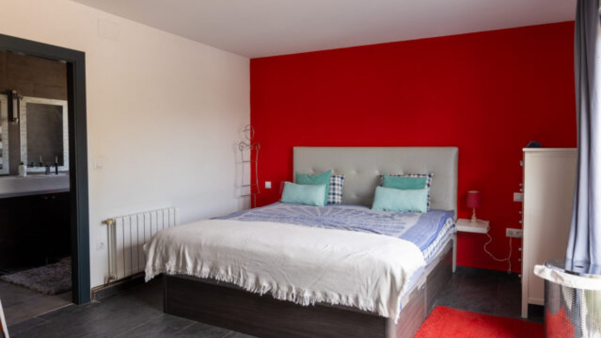 Venta - Chalet Independiente -
Biar