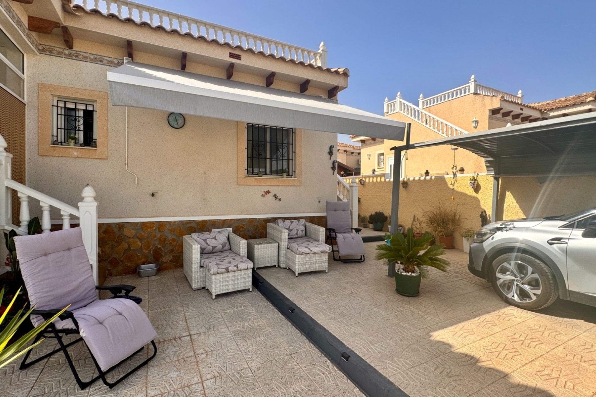 Venta - Chalet Independiente -
Bigastro
