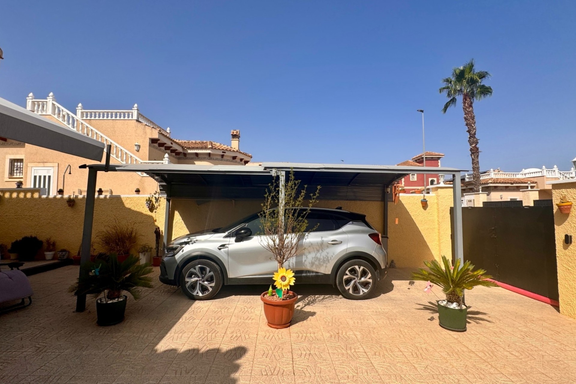 Venta - Chalet Independiente -
Bigastro