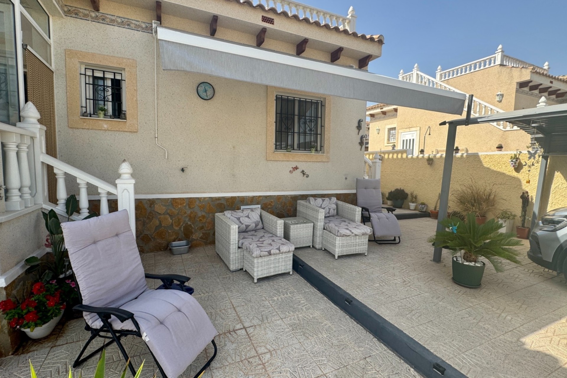 Venta - Chalet Independiente -
Bigastro
