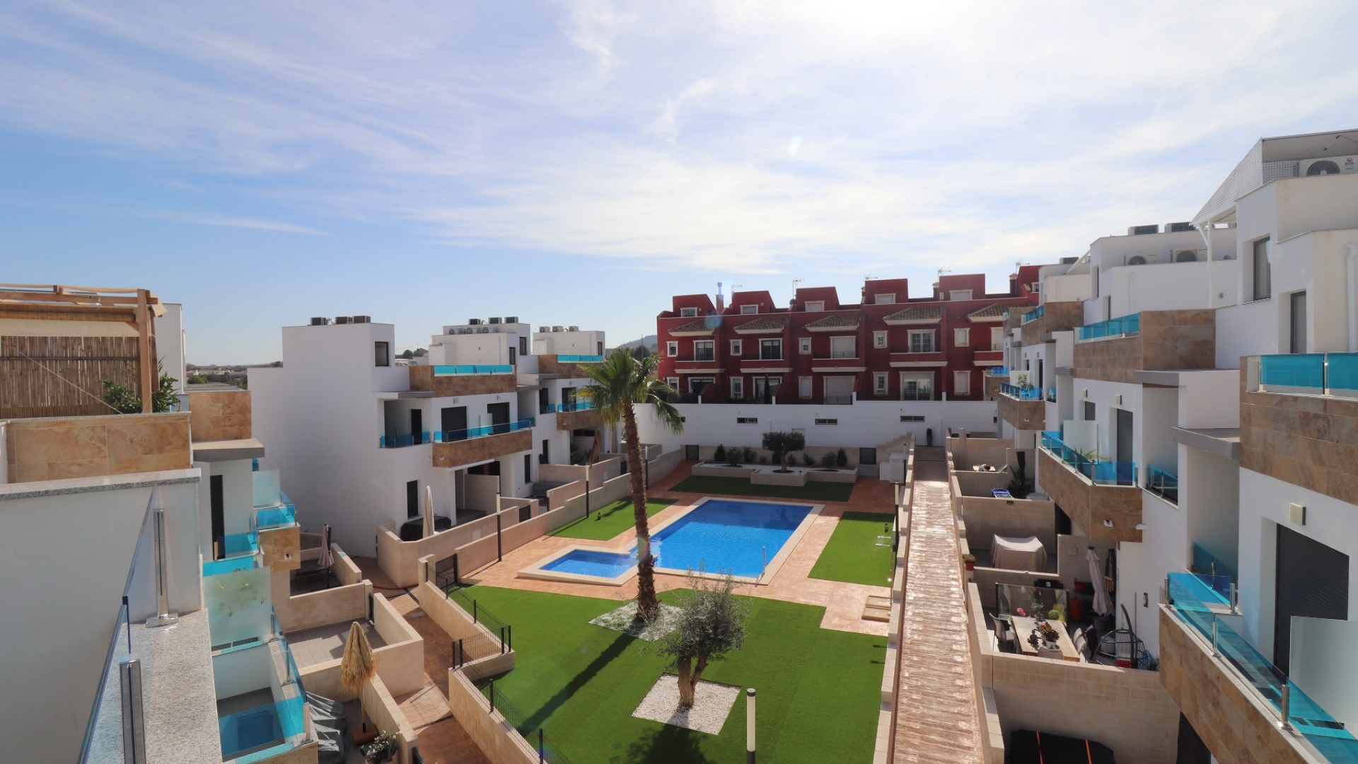 Venta - Chalet Independiente -
Bigastro