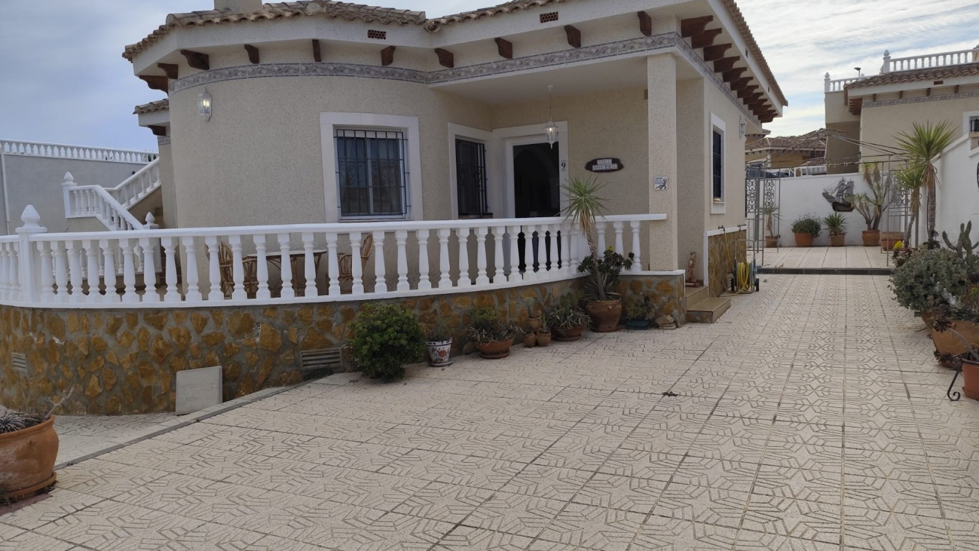 Venta - Chalet Independiente -
Bigastro