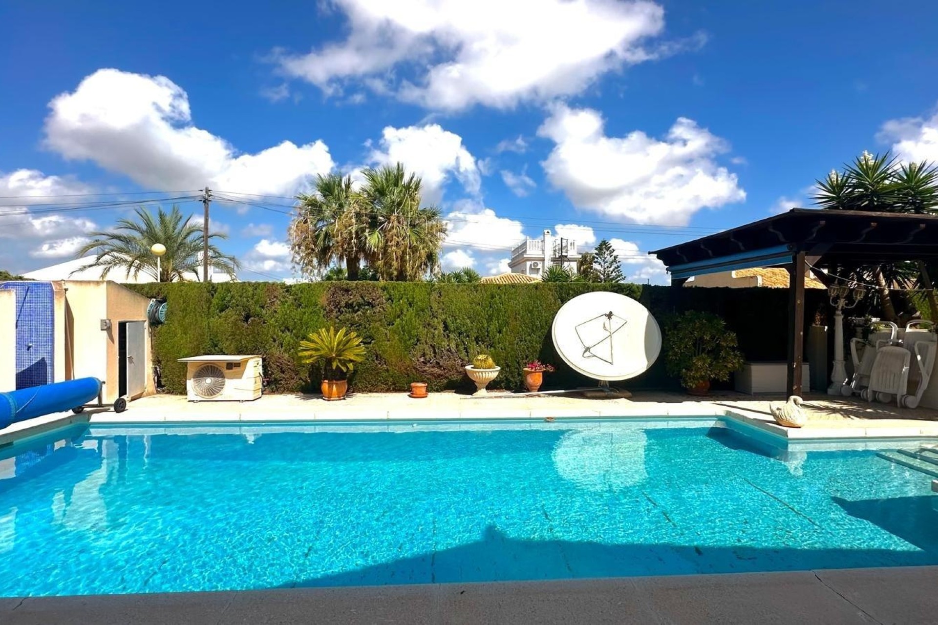 Venta - Chalet Independiente -
Cabo Roig - Costa Blanca