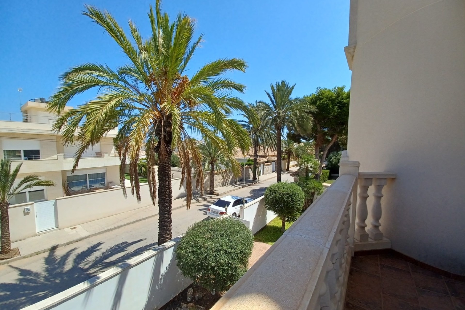 Venta - Chalet Independiente -
Cabo Roig - Costa Blanca