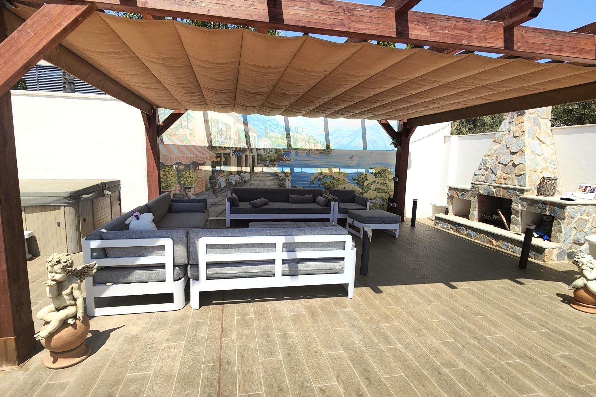 Venta - Chalet Independiente -
Cabo Roig - Costa Blanca