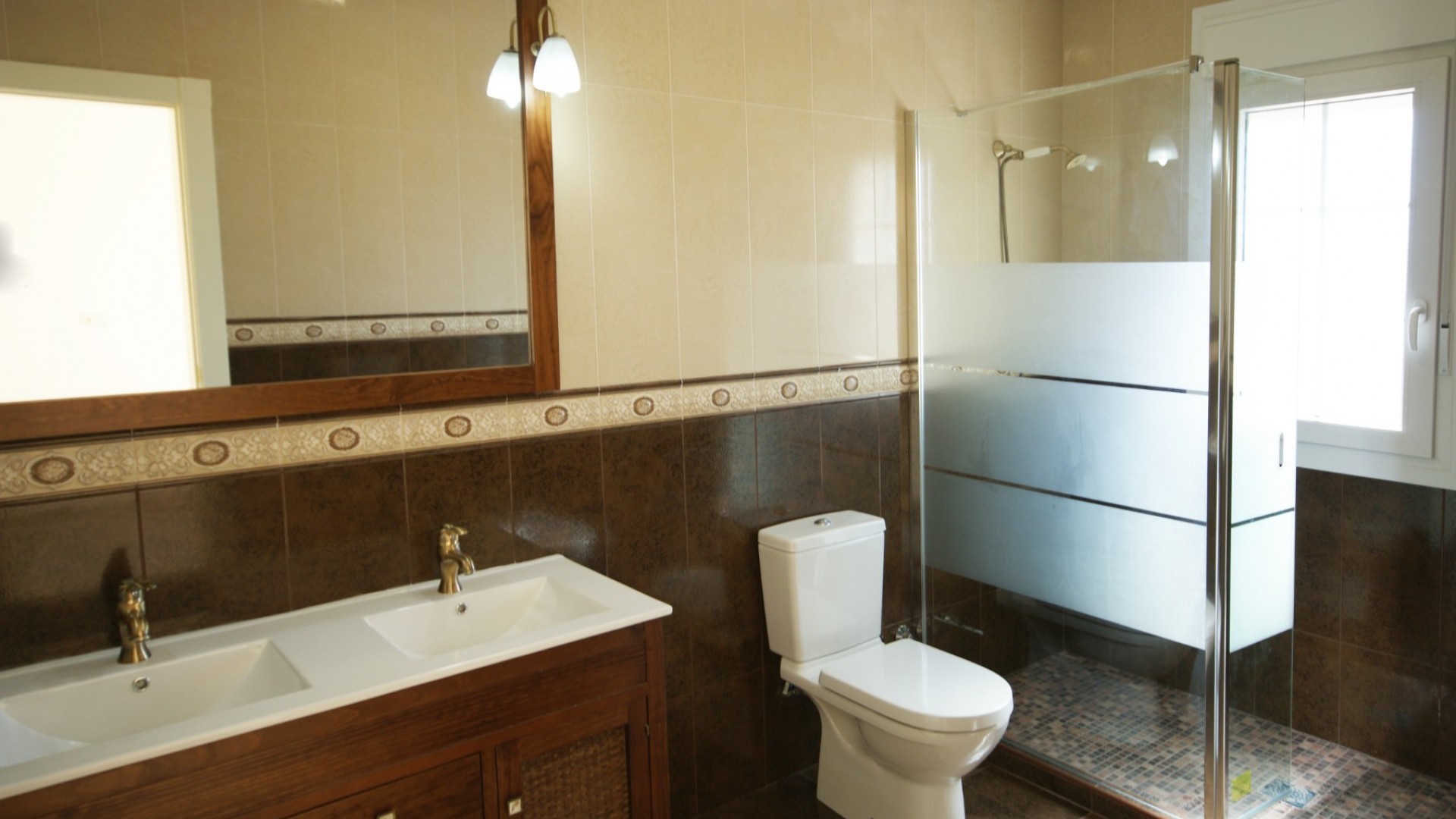 Venta - Chalet Independiente -
Cabo Roig - MUY CERCA DE LA PLAYA