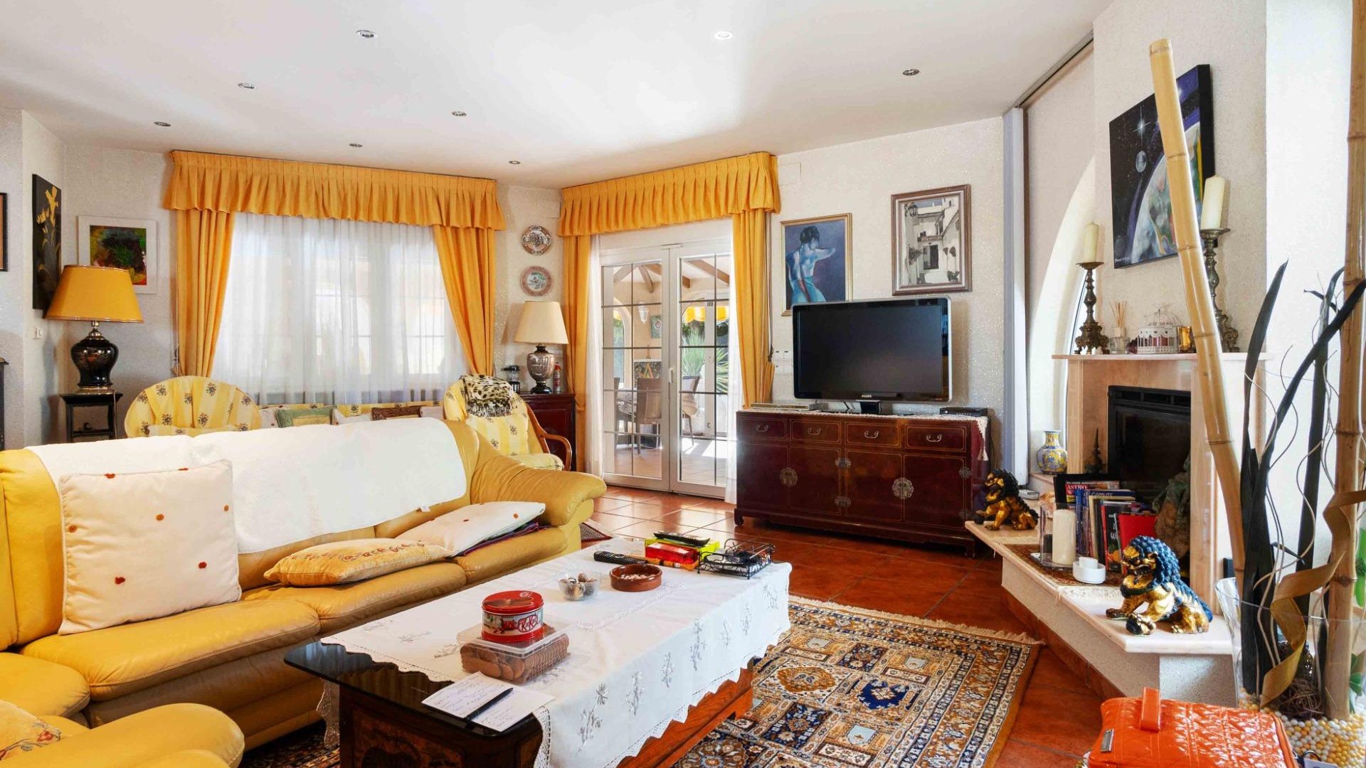 Venta - Chalet Independiente -
Cabo Roig - MUY CERCA DE LA PLAYA