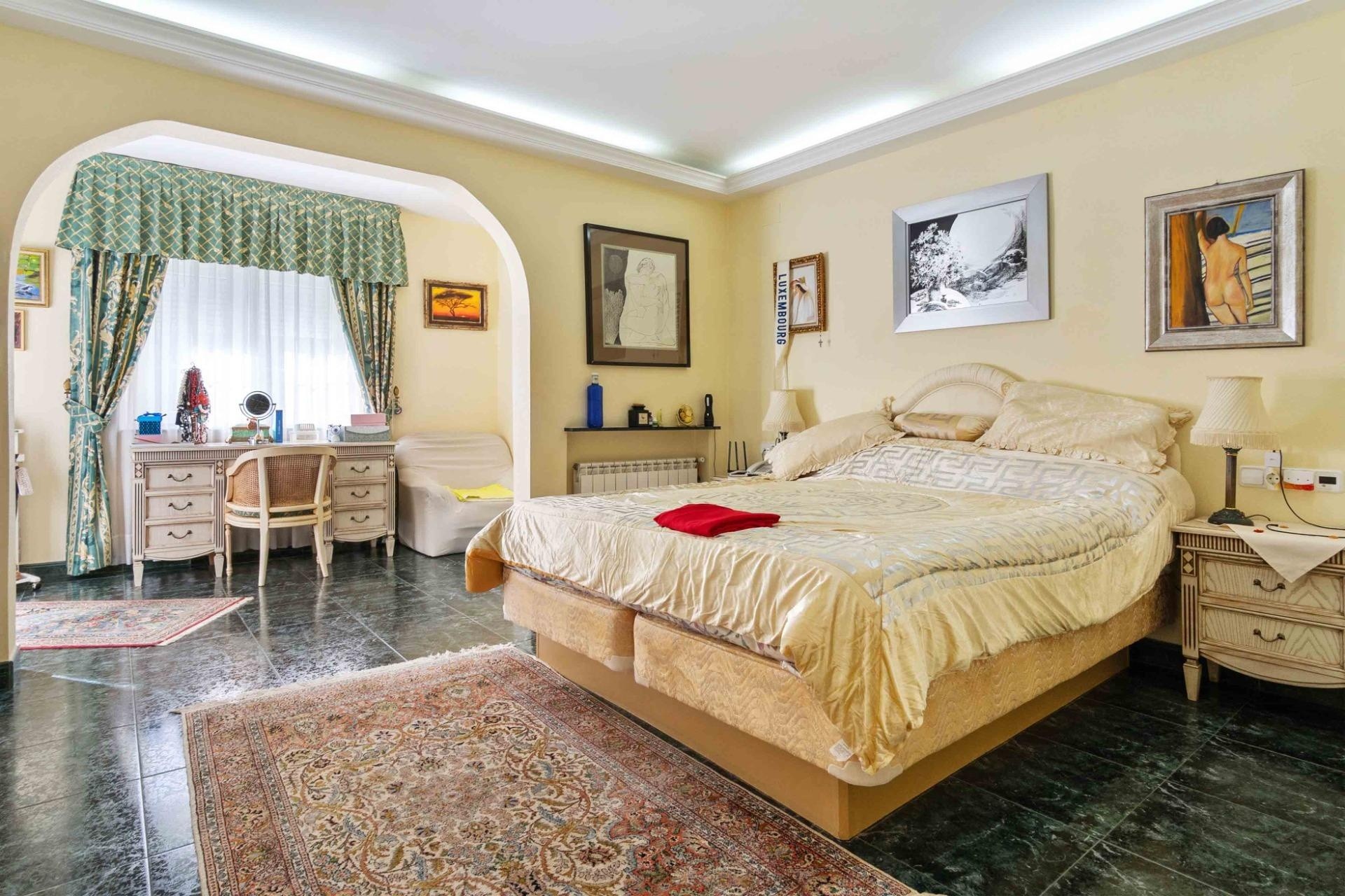 Venta - Chalet Independiente -
Cabo Roig