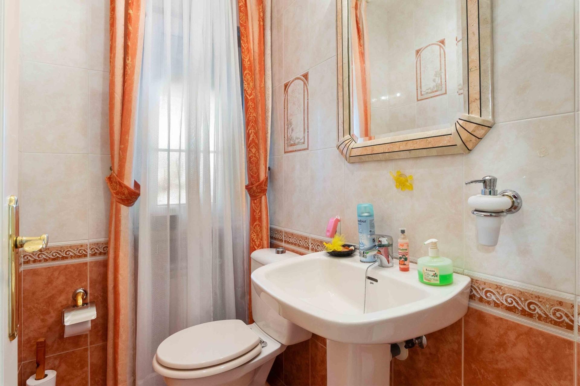 Venta - Chalet Independiente -
Cabo Roig