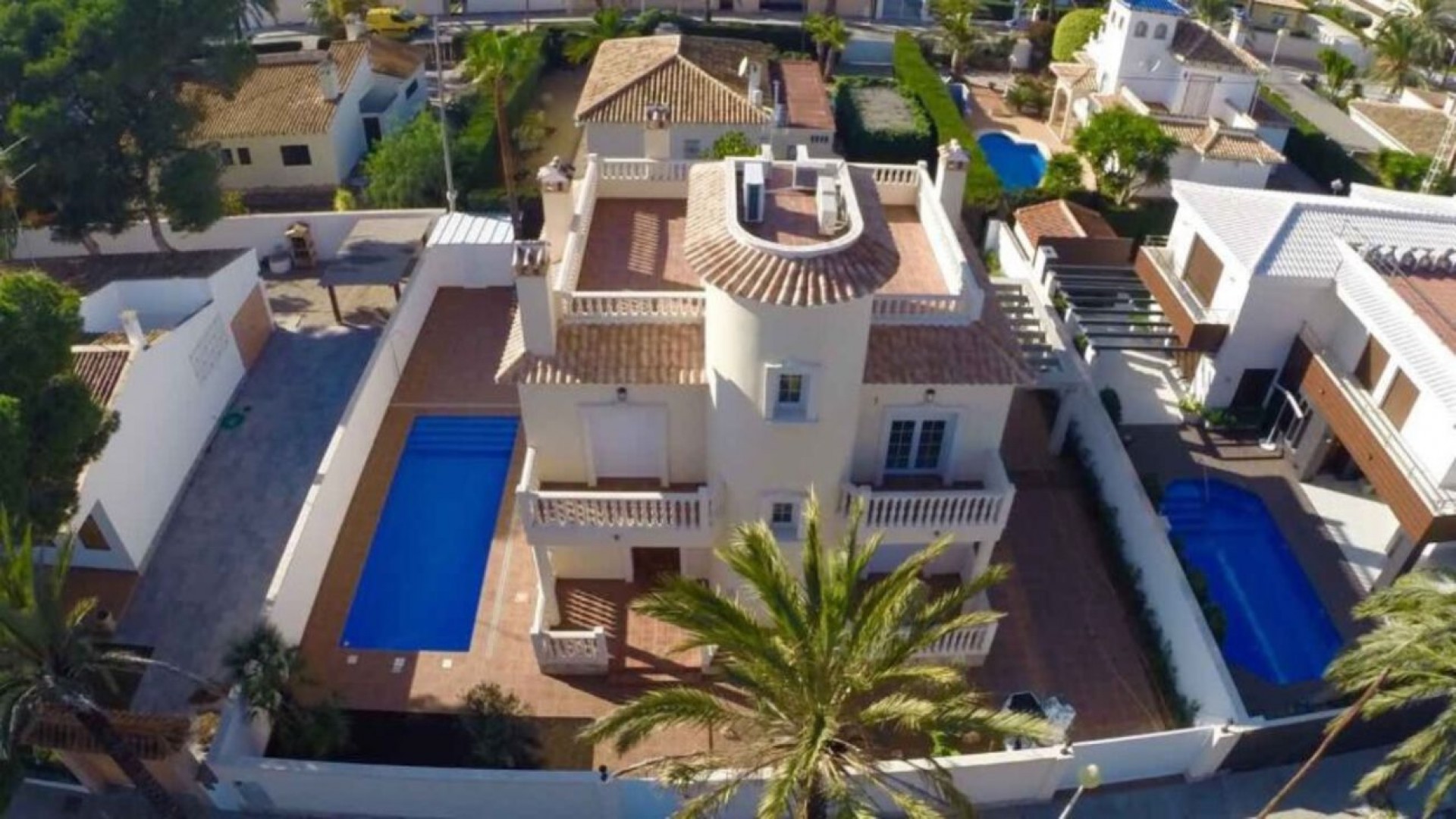 Venta - Chalet Independiente -
Cabo Roig