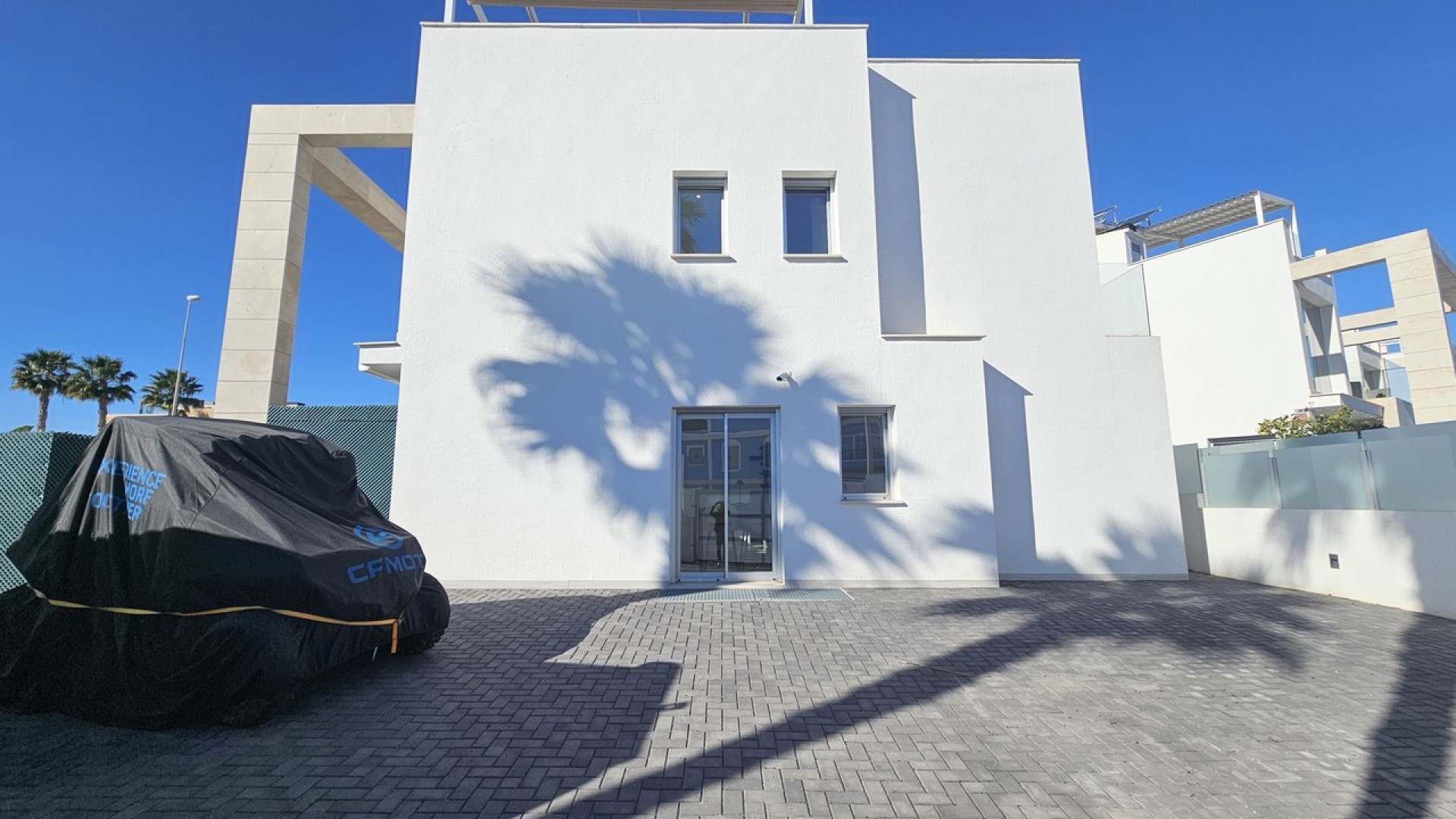 Venta - Chalet Independiente -
Cabo Roig