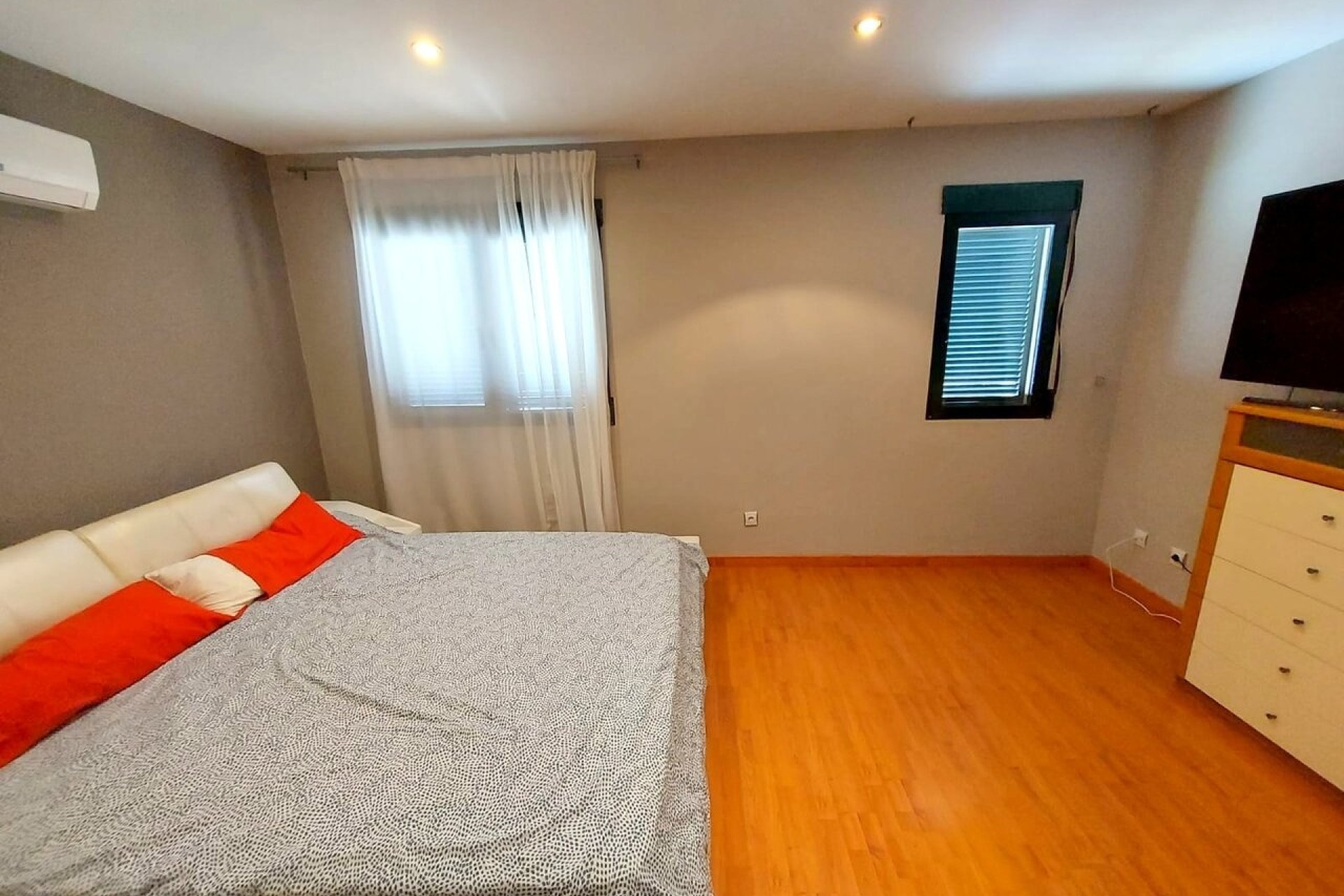 Venta - Chalet Independiente -
Calasparra - Inland