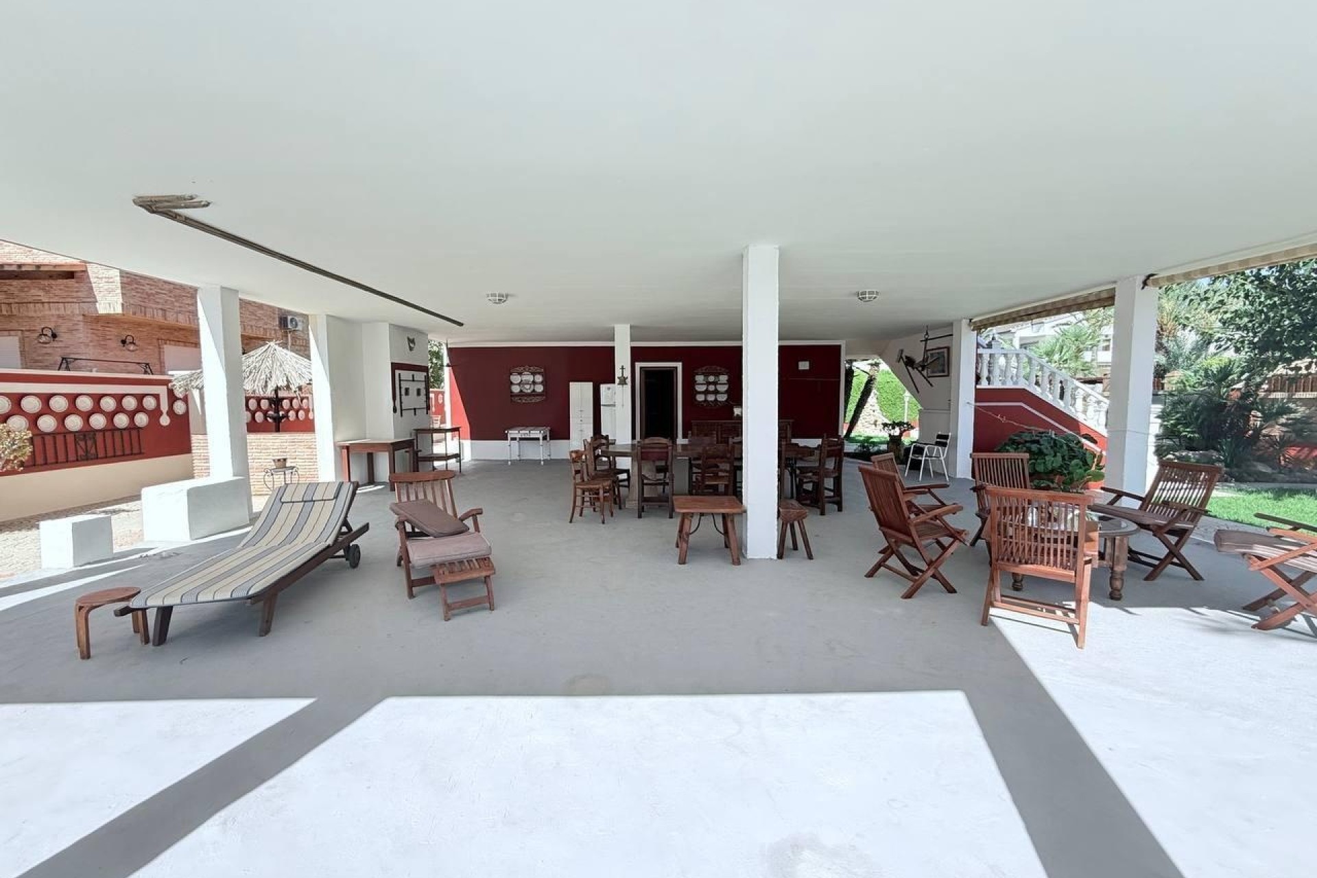 Venta - Chalet Independiente -
Campoamor