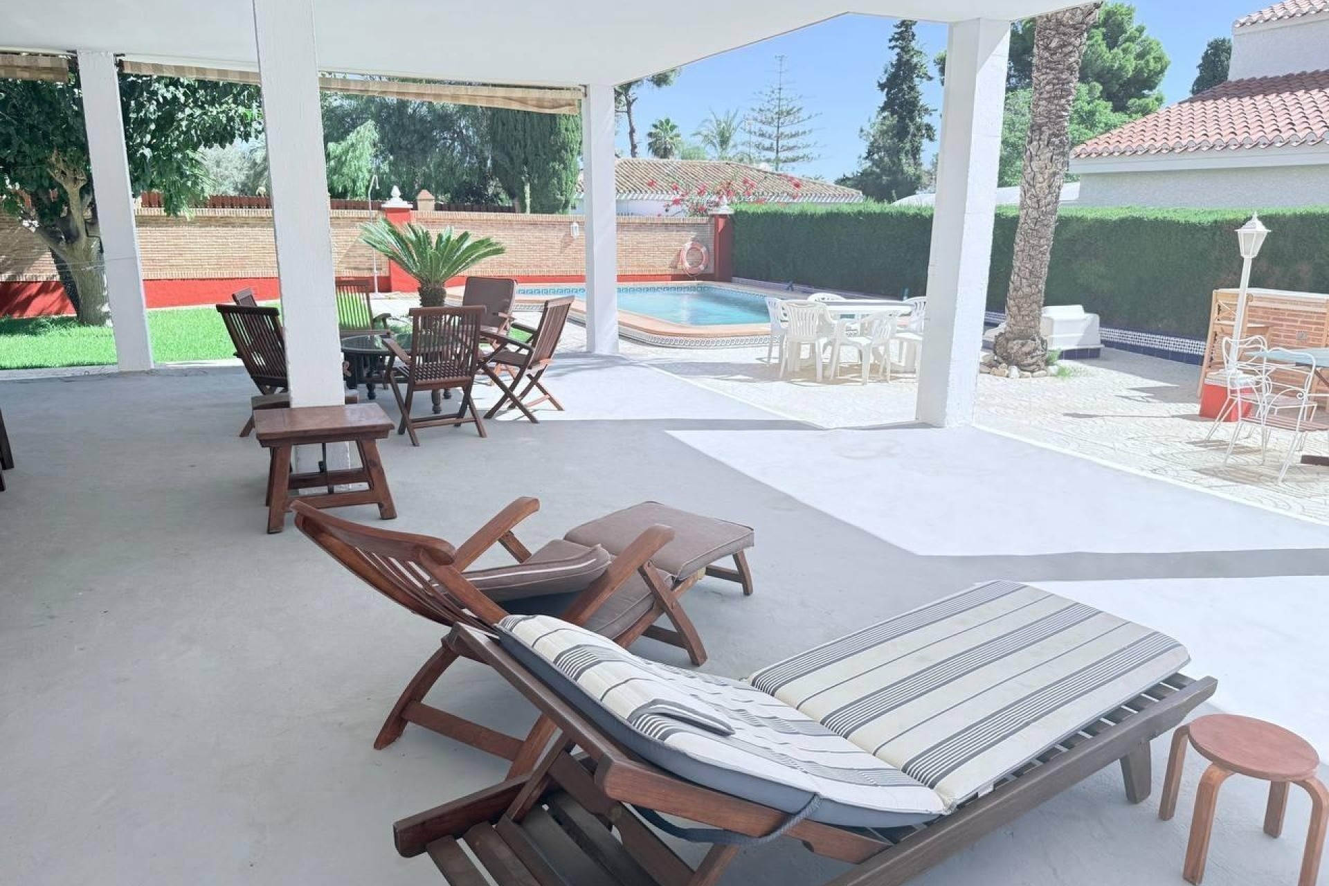 Venta - Chalet Independiente -
Campoamor