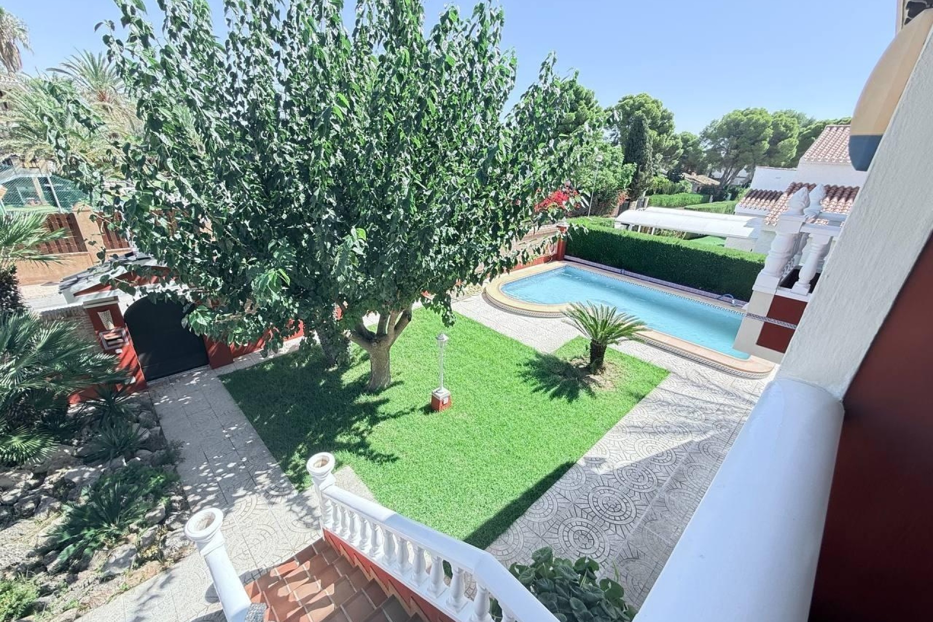 Venta - Chalet Independiente -
Campoamor