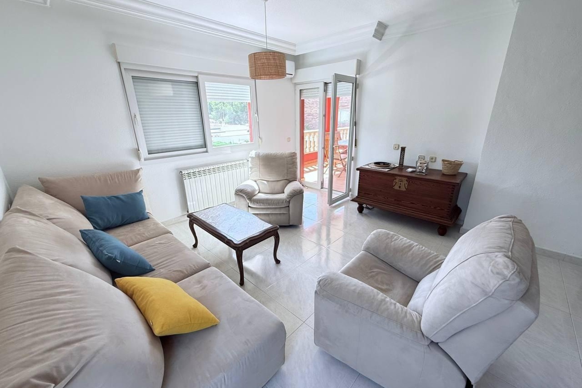 Venta - Chalet Independiente -
Campoamor