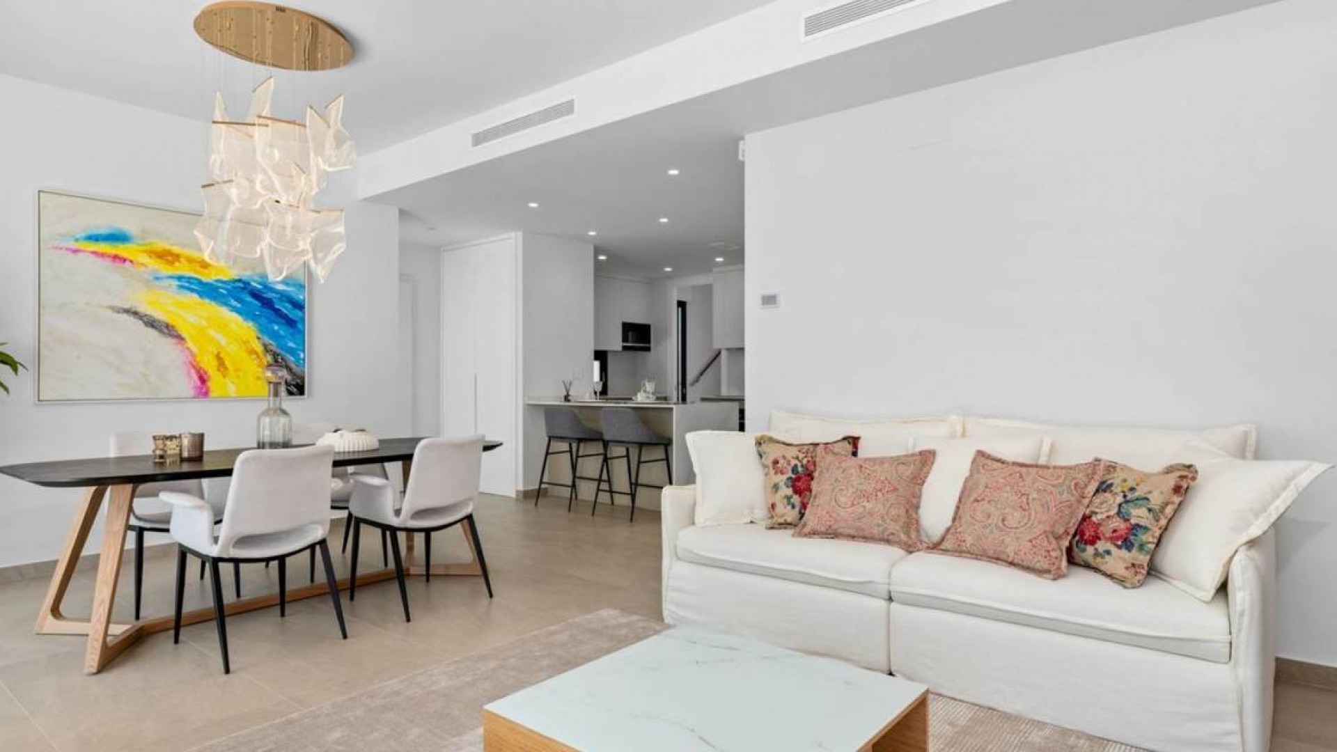 Venta - Chalet Independiente -
Campoamor