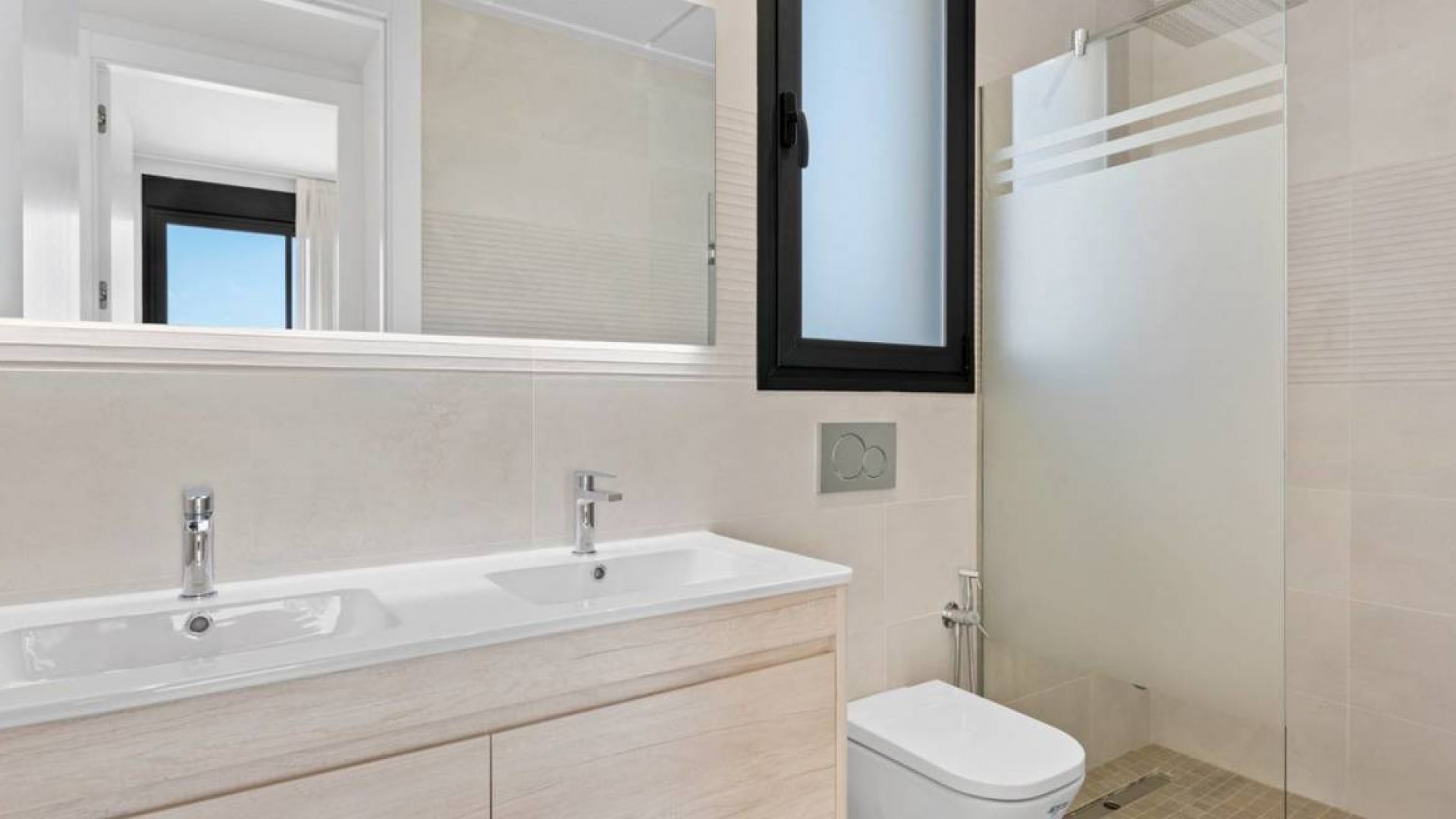 Venta - Chalet Independiente -
Campoamor