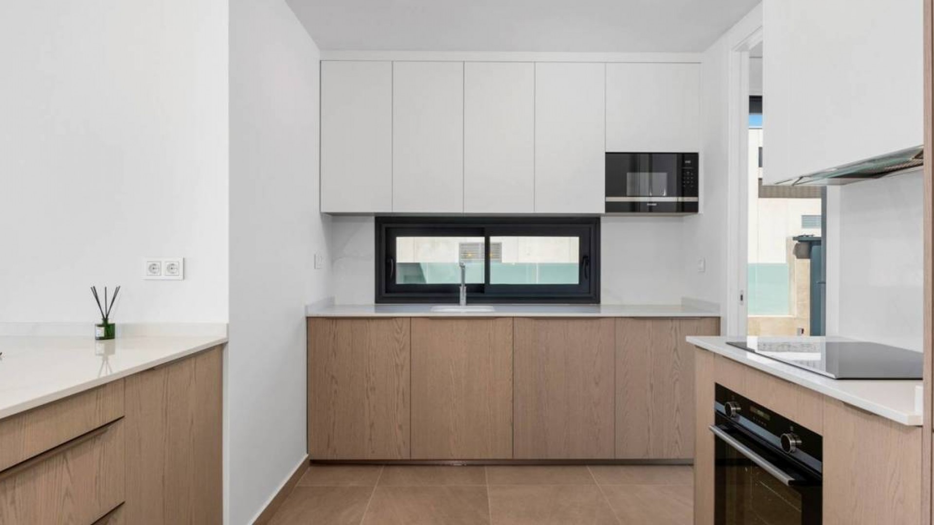 Venta - Chalet Independiente -
Campoamor