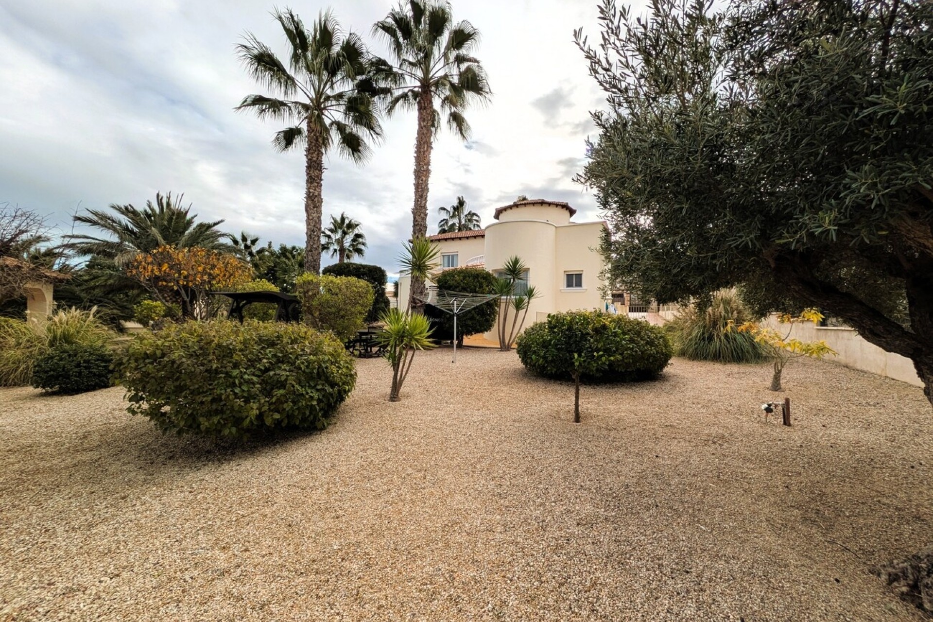 Venta - Chalet Independiente -
Campos del Rio