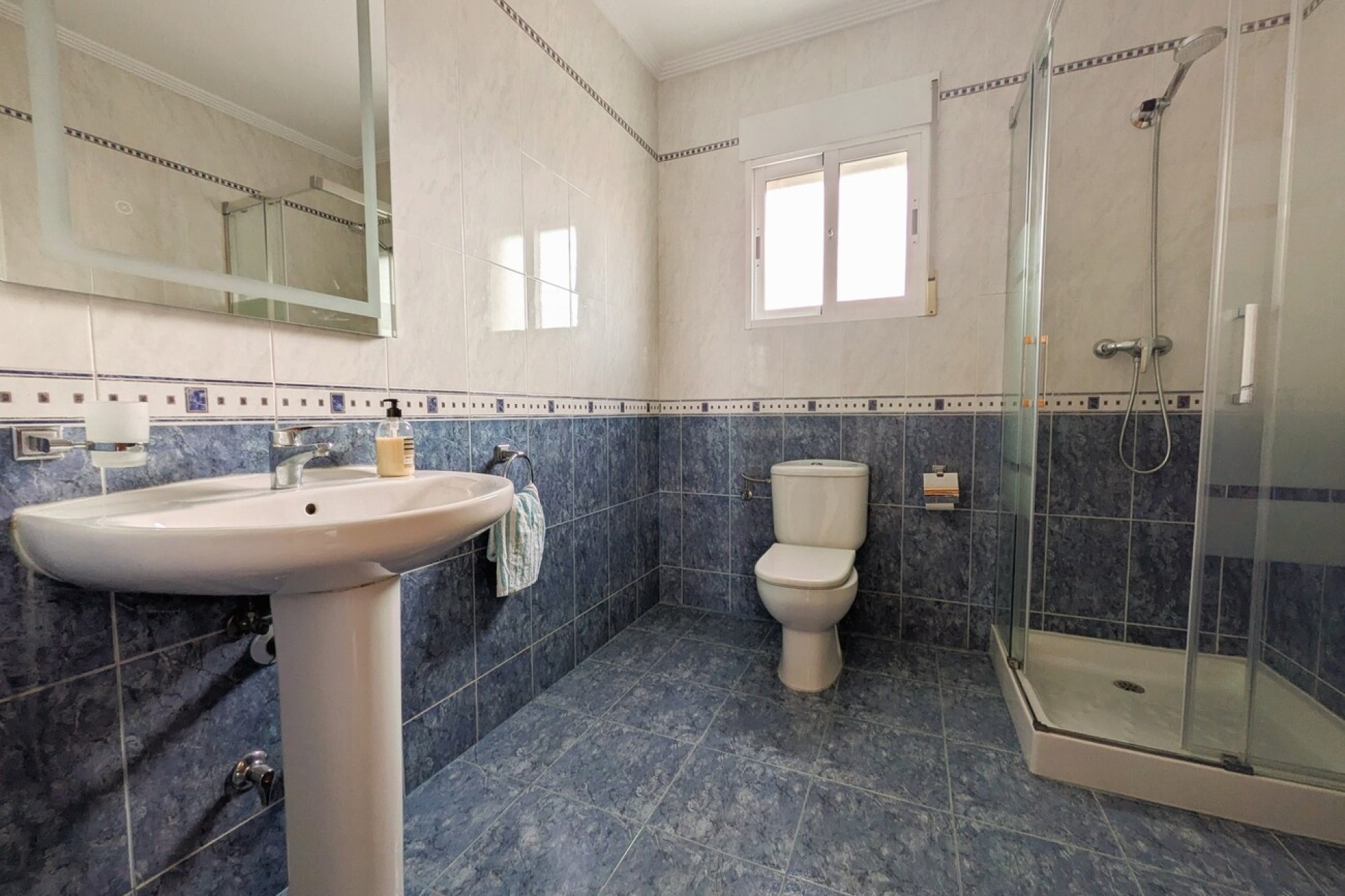 Venta - Chalet Independiente -
Campos del Rio