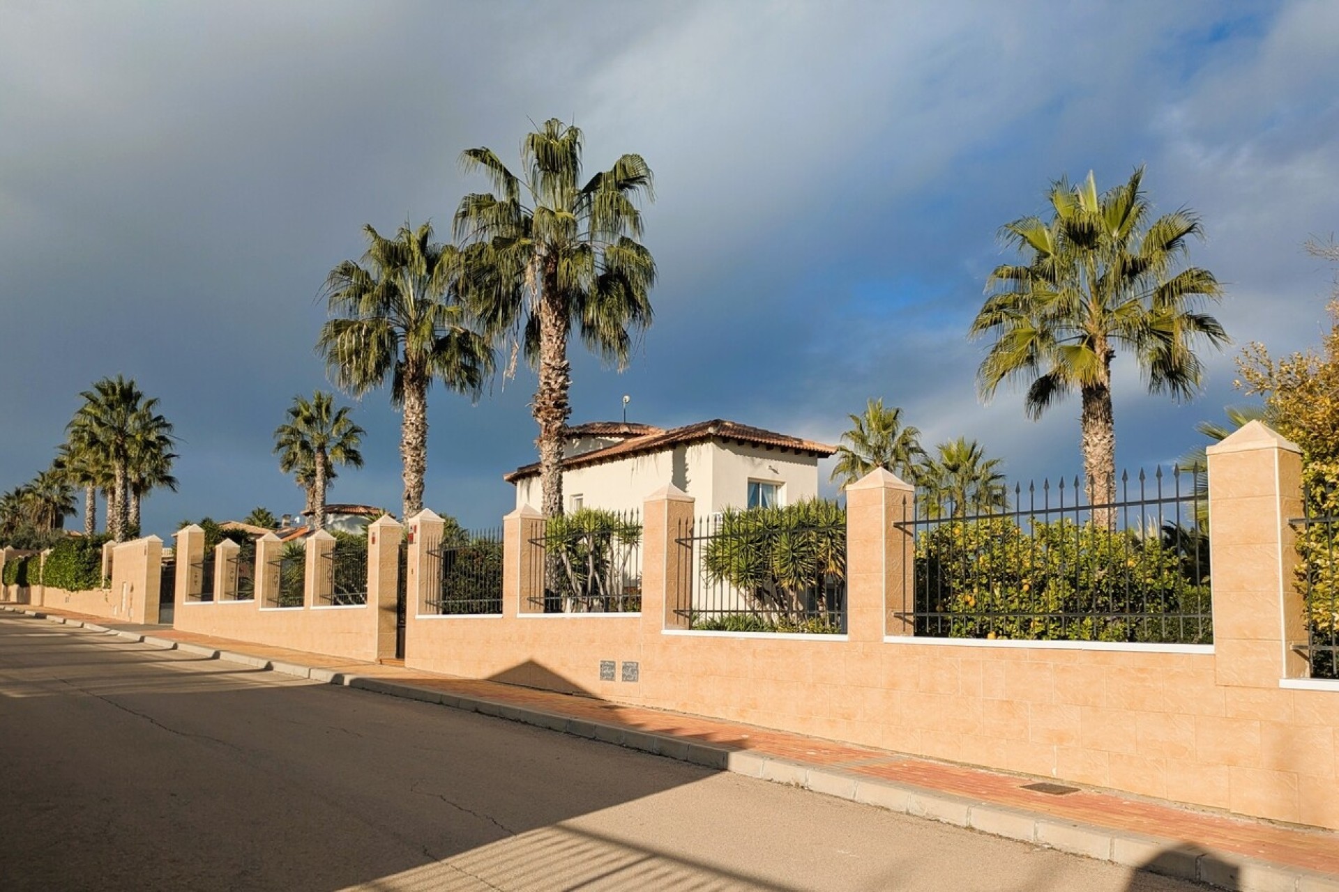 Venta - Chalet Independiente -
Campos del Rio