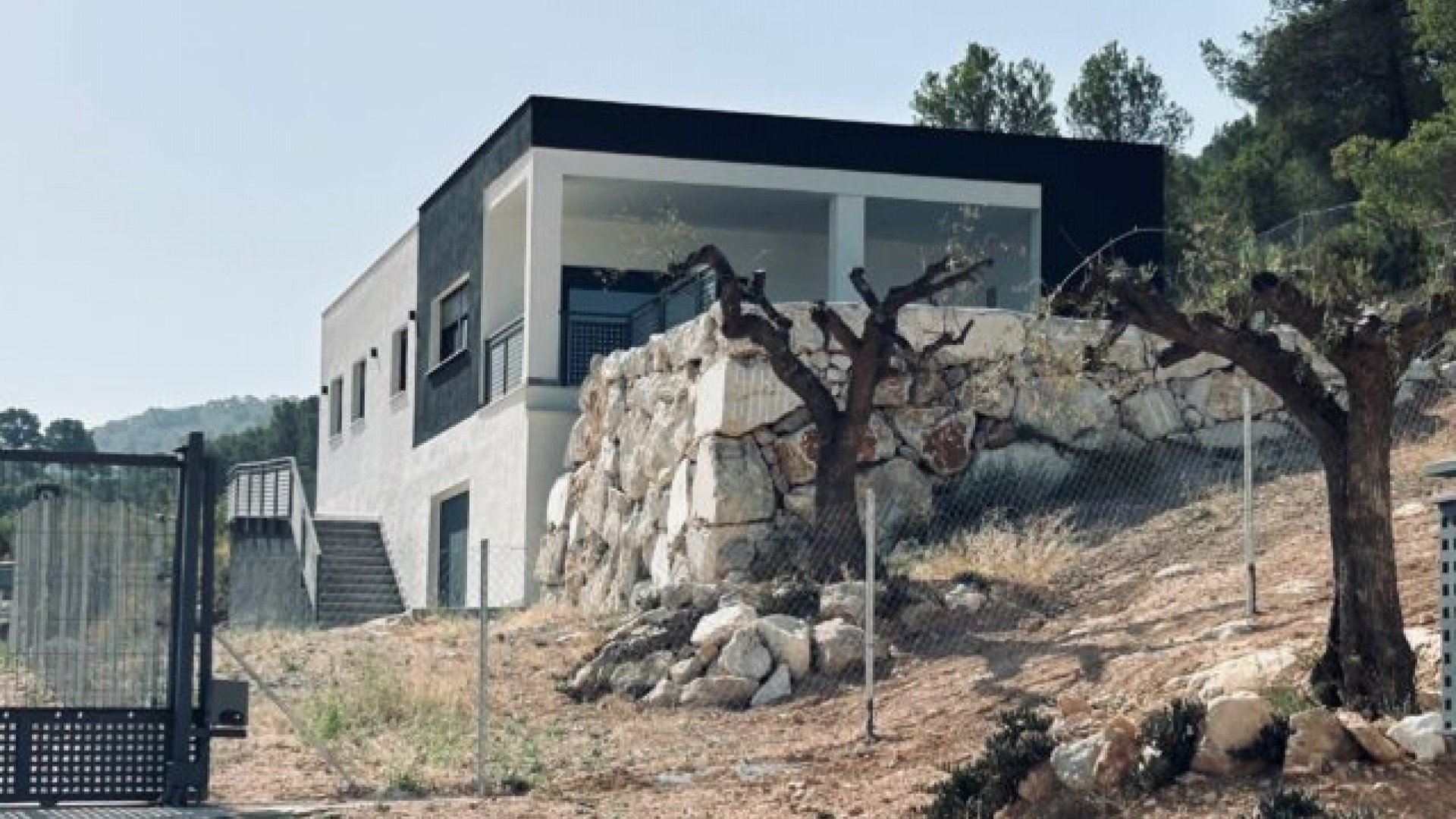 Venta - Chalet Independiente -
Cañada de la Leña - Canada de la Lena