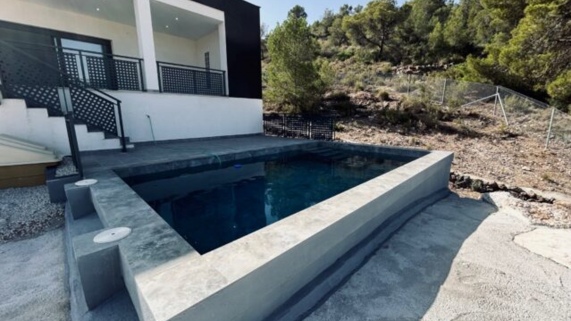 Venta - Chalet Independiente -
Cañada de la Leña - Canada de la Lena