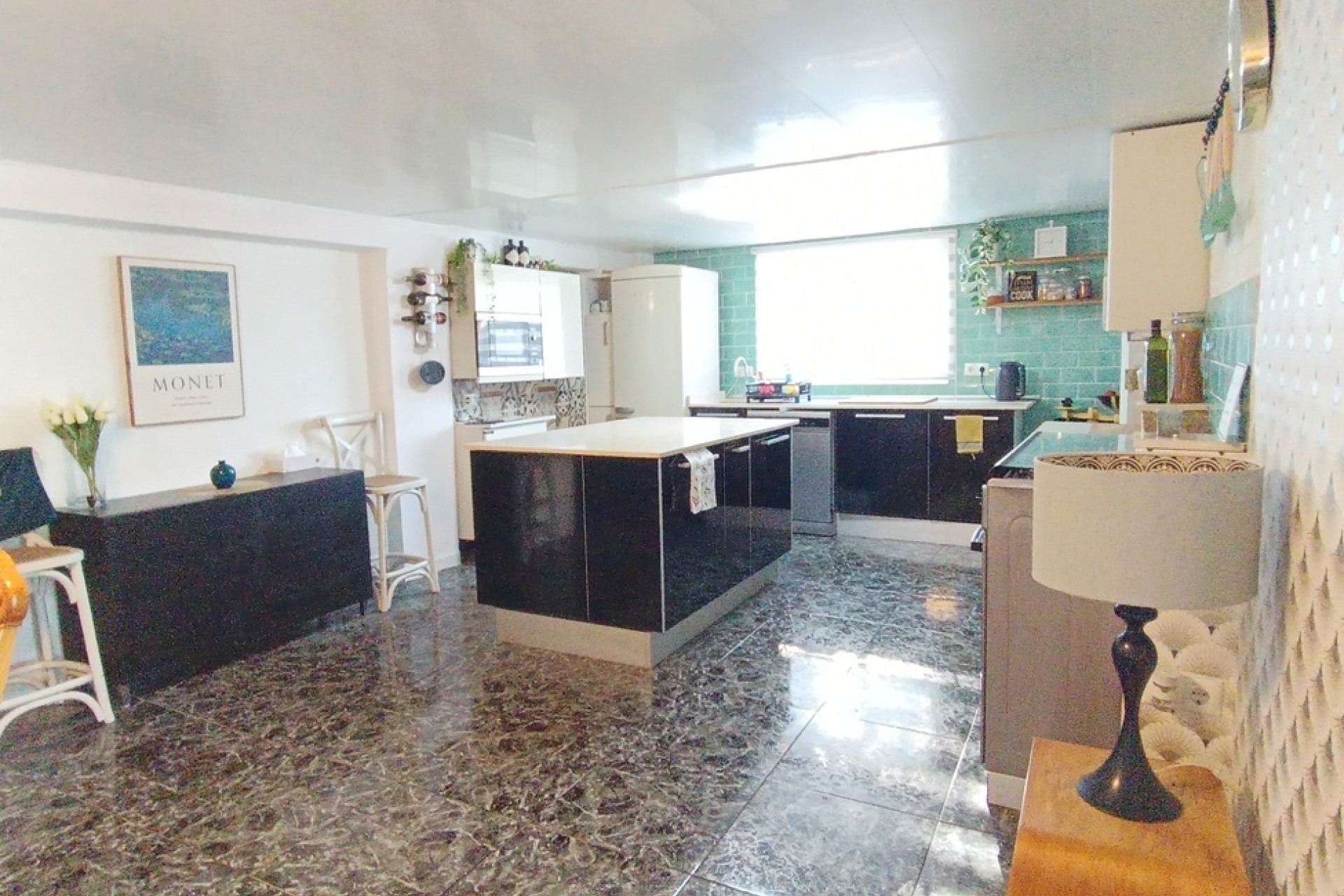 Venta - Chalet Independiente -
Cañadas de San Pedro - Inland