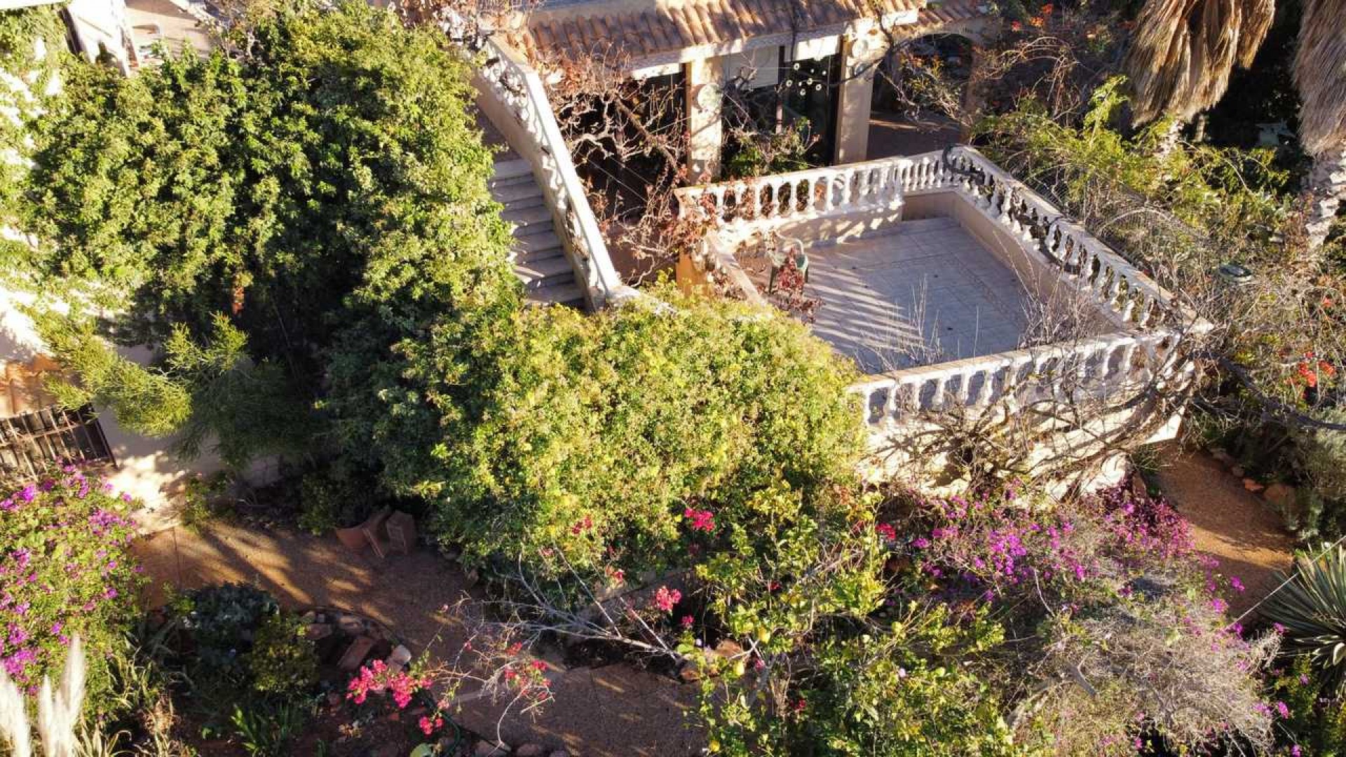 Venta - Chalet Independiente -
Cartagena