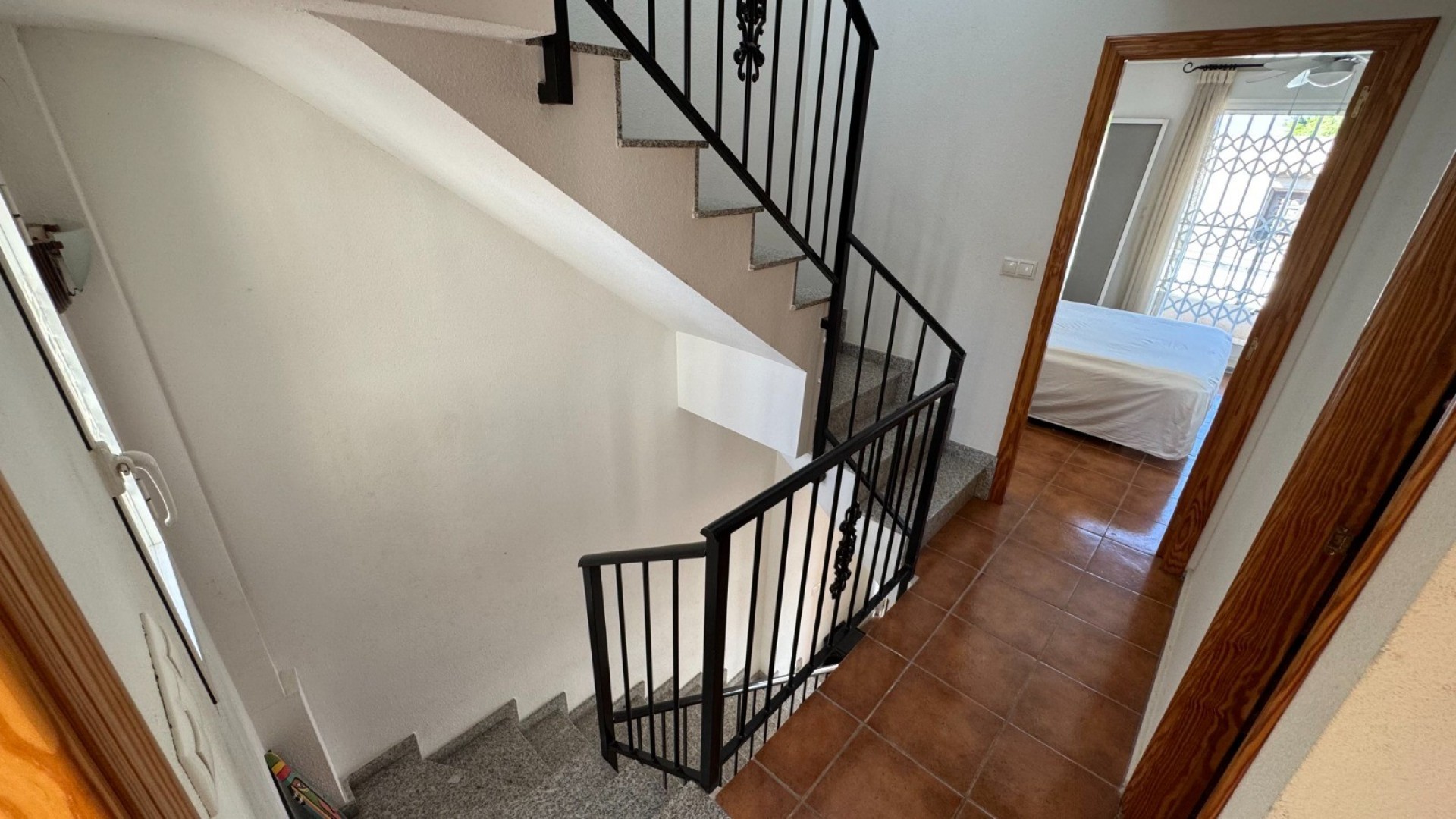 Venta - Chalet Independiente -
Catral