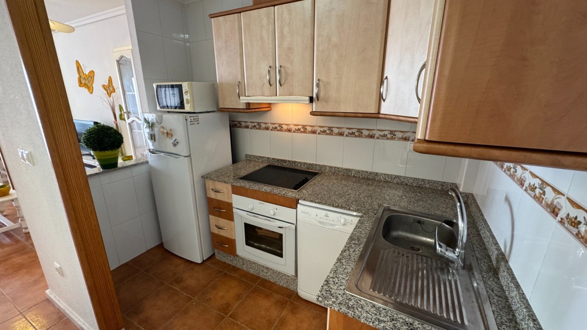 Venta - Chalet Independiente -
Catral