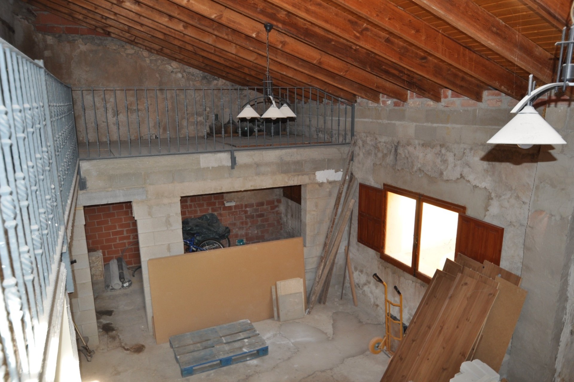 Venta - Chalet Independiente -
Chinorlet